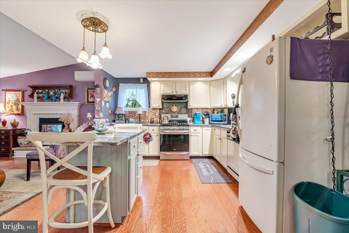 INDIAN MOUNTAIN LAKES - Residential