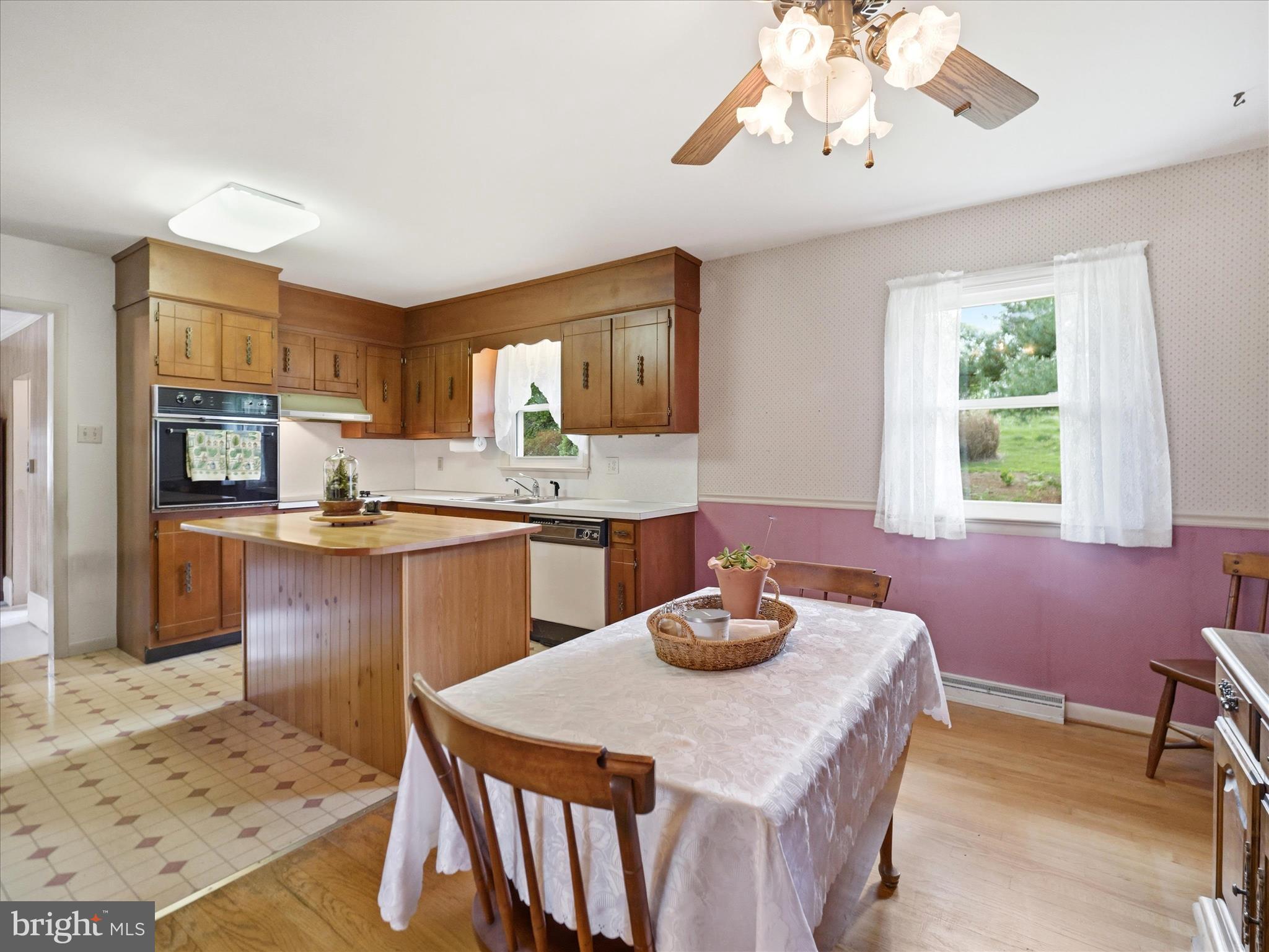 ST JAMES VILLAGE - Residential