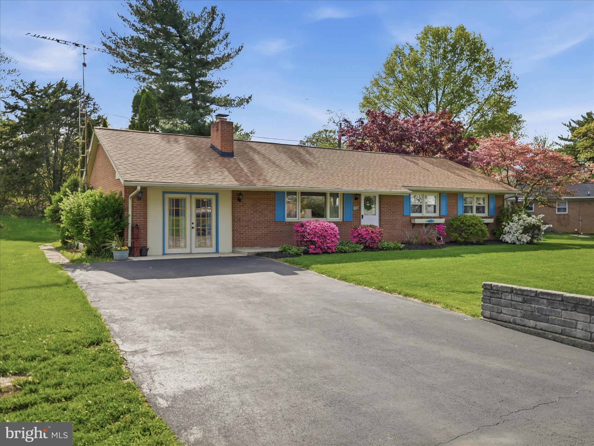 ST JAMES VILLAGE - Residential