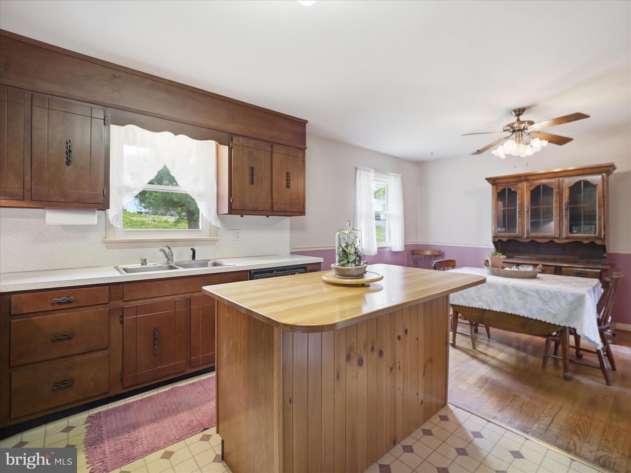 ST JAMES VILLAGE - Residential