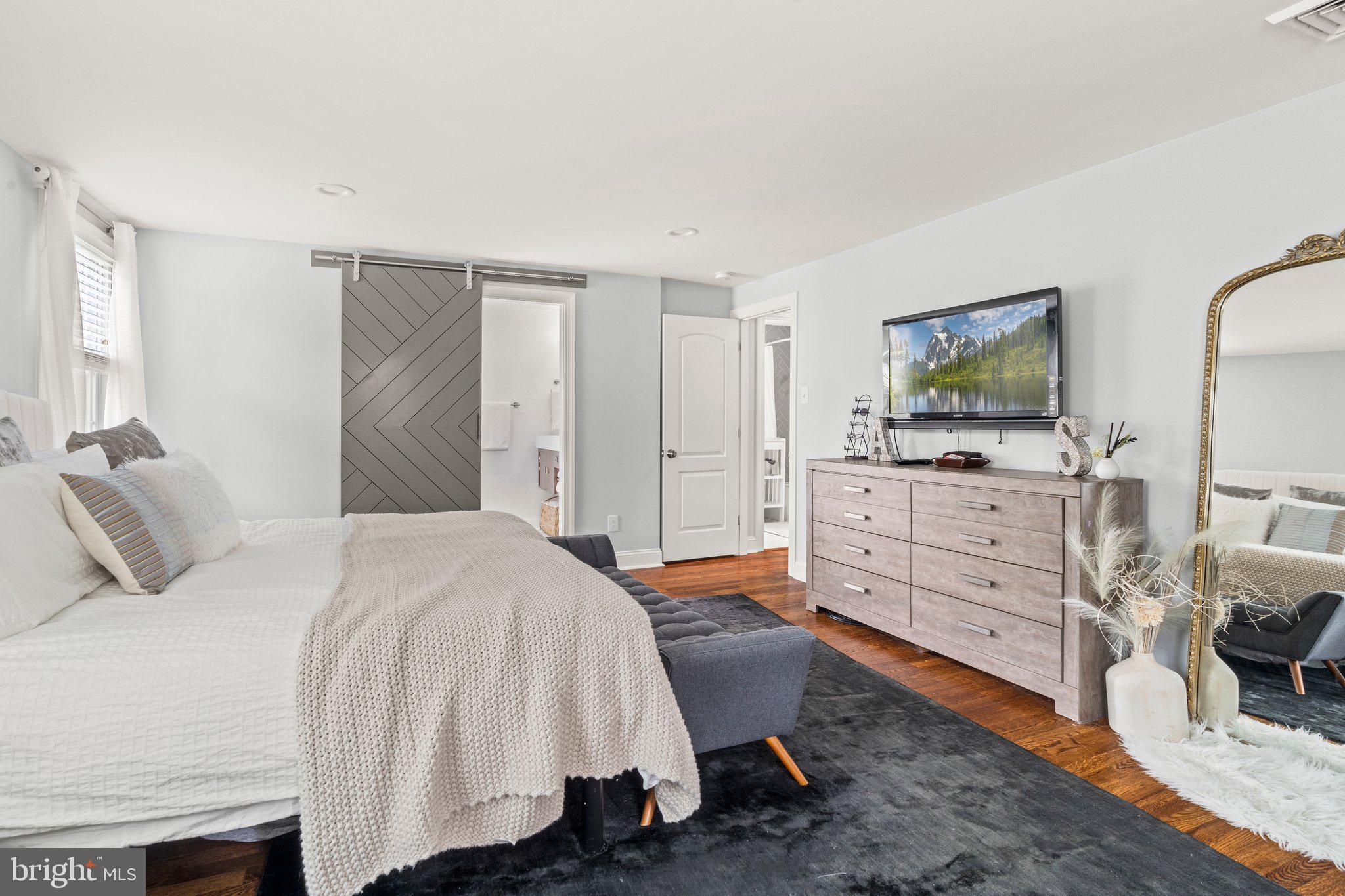 WYNNEWOOD - Residential