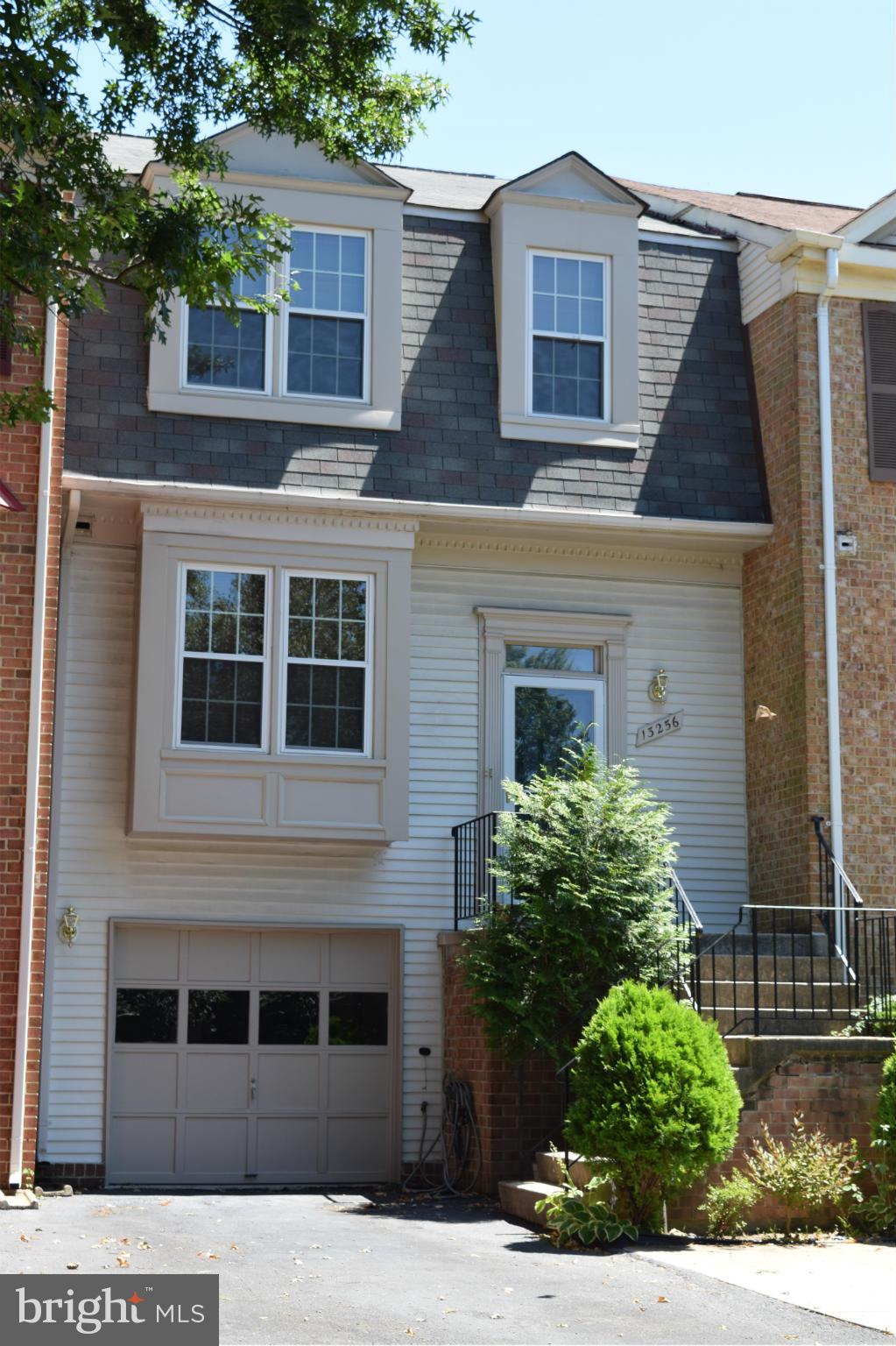 TANGLEWOOD - Residential Lease