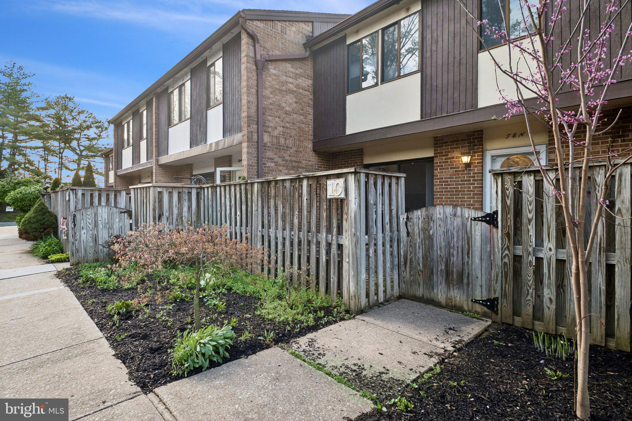 COCKEYSVILLE - Residential