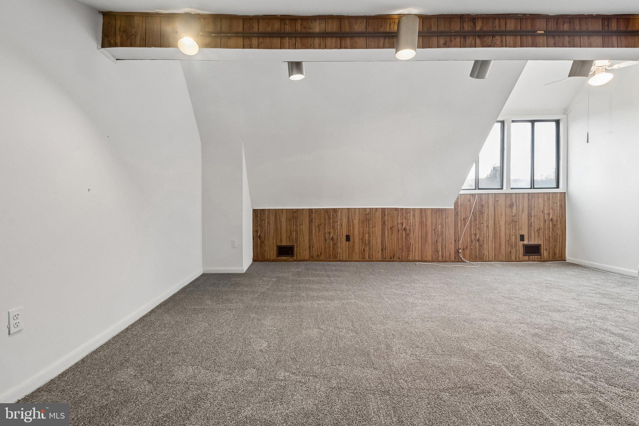 COCKEYSVILLE - Residential