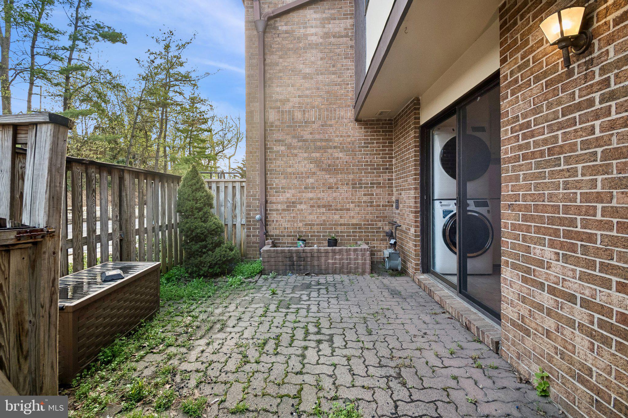 COCKEYSVILLE - Residential