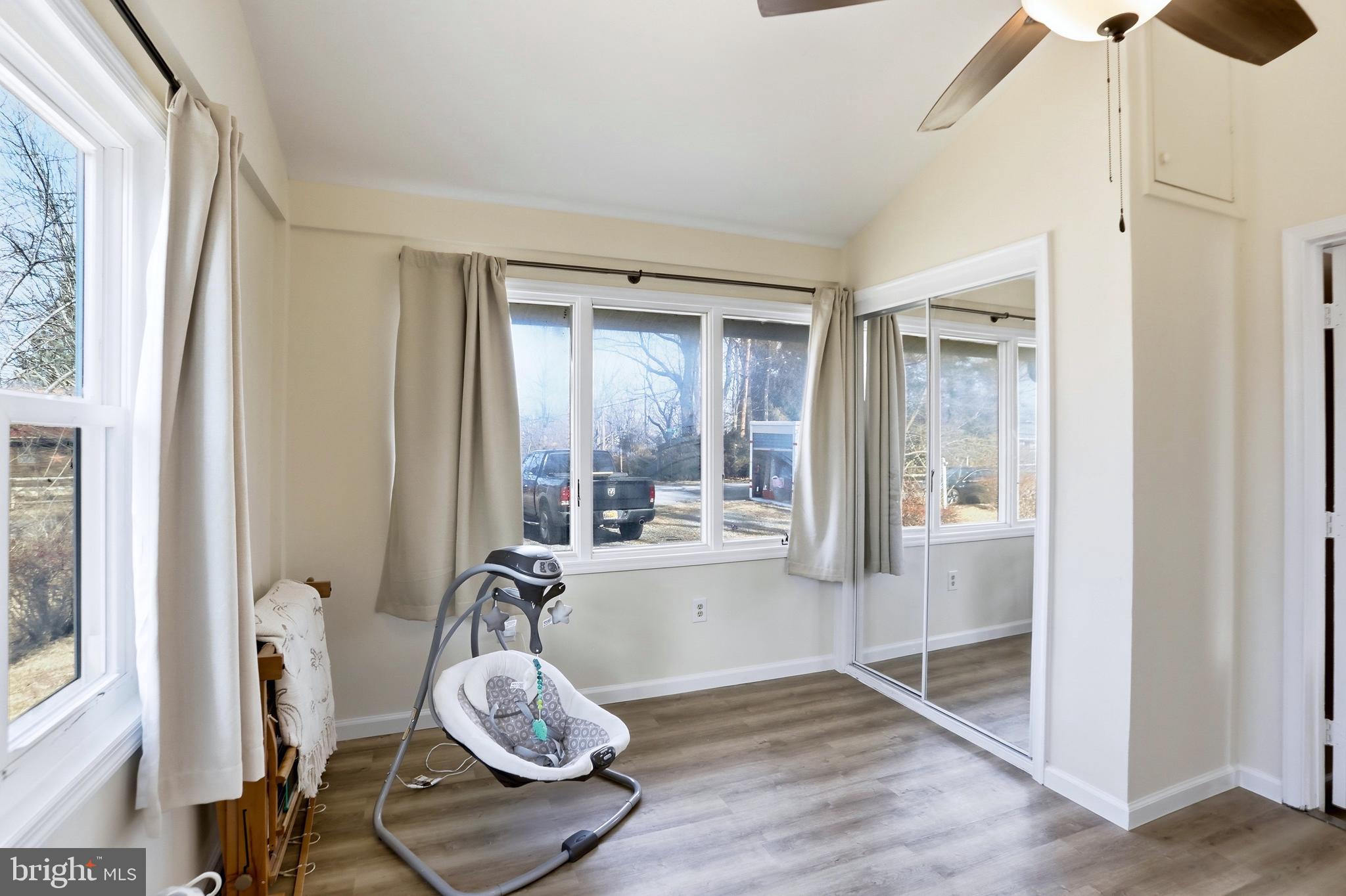 SKYLAND ESTATES - Residential