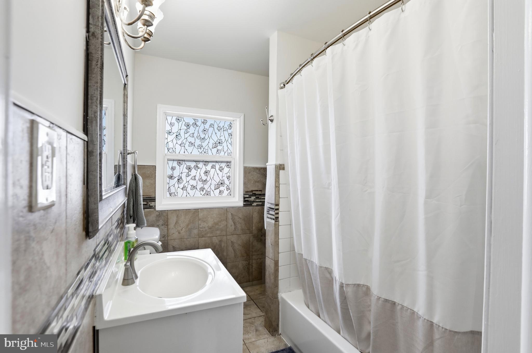 SKYLAND ESTATES - Residential