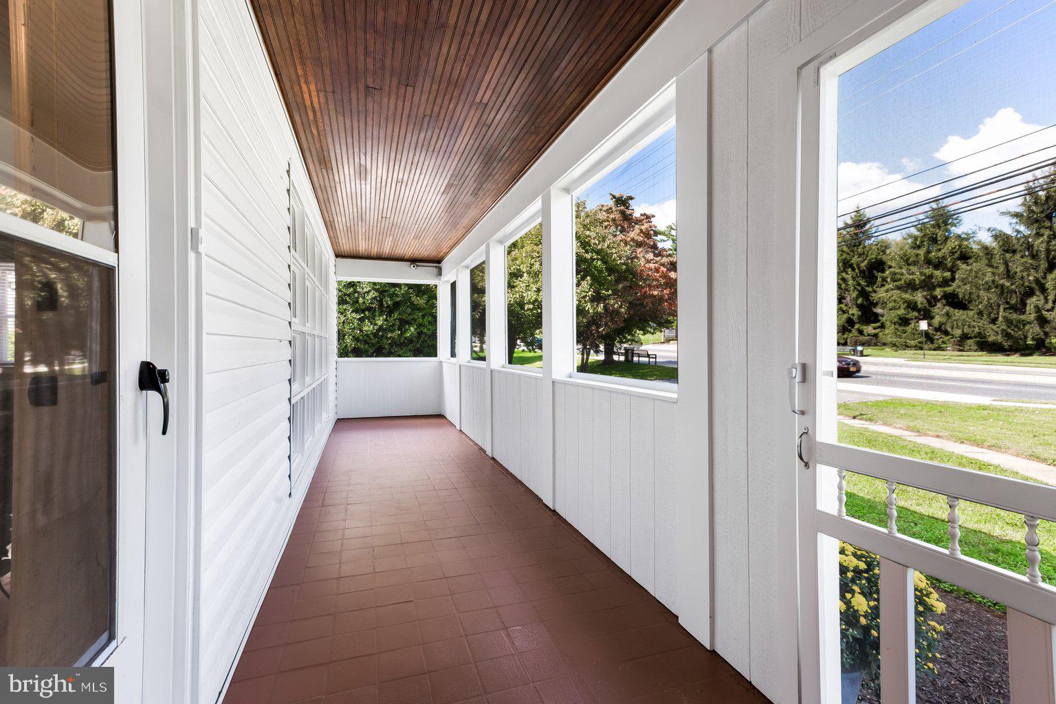 WINDSOR MILL - Residential