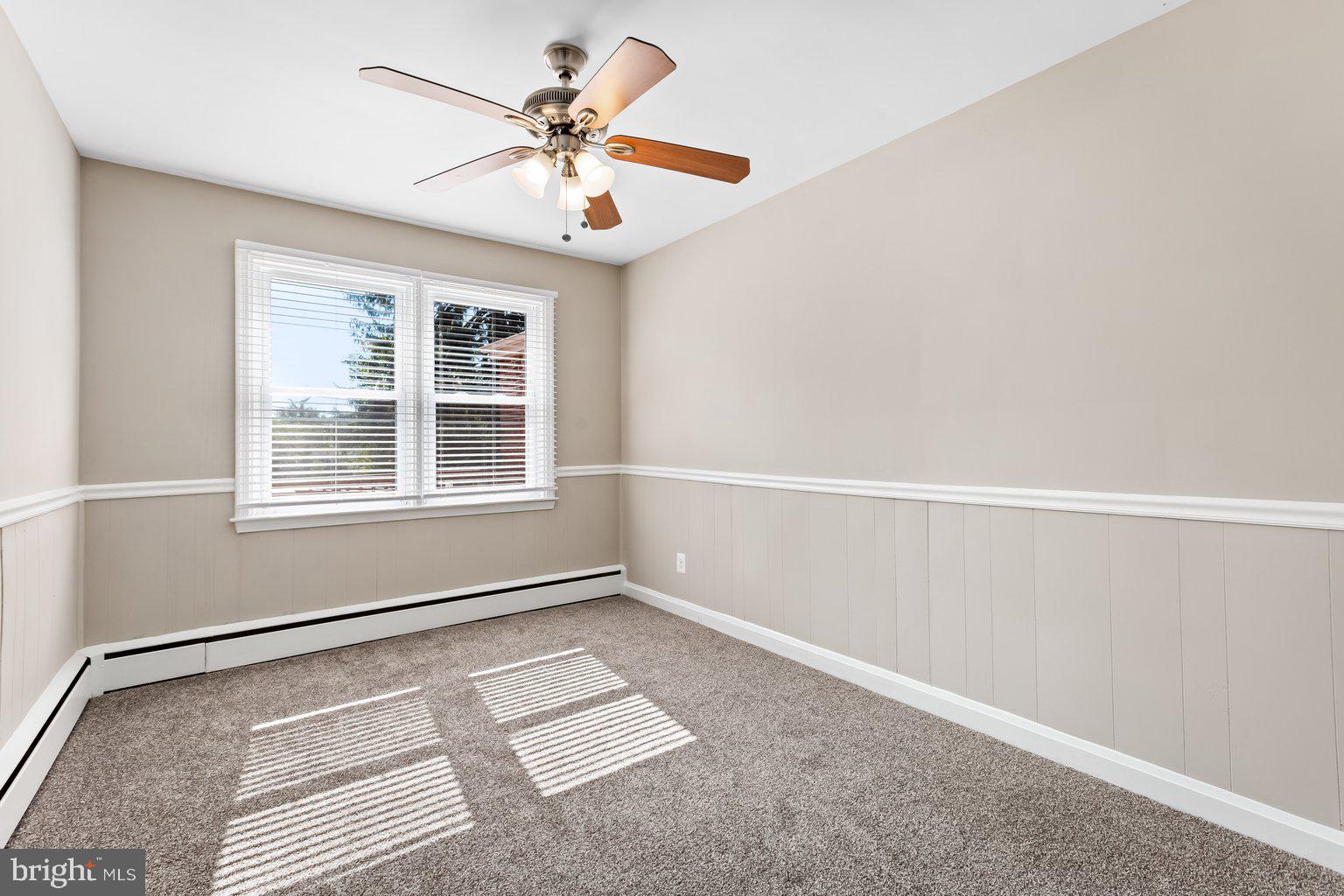 WINDSOR MILL - Residential