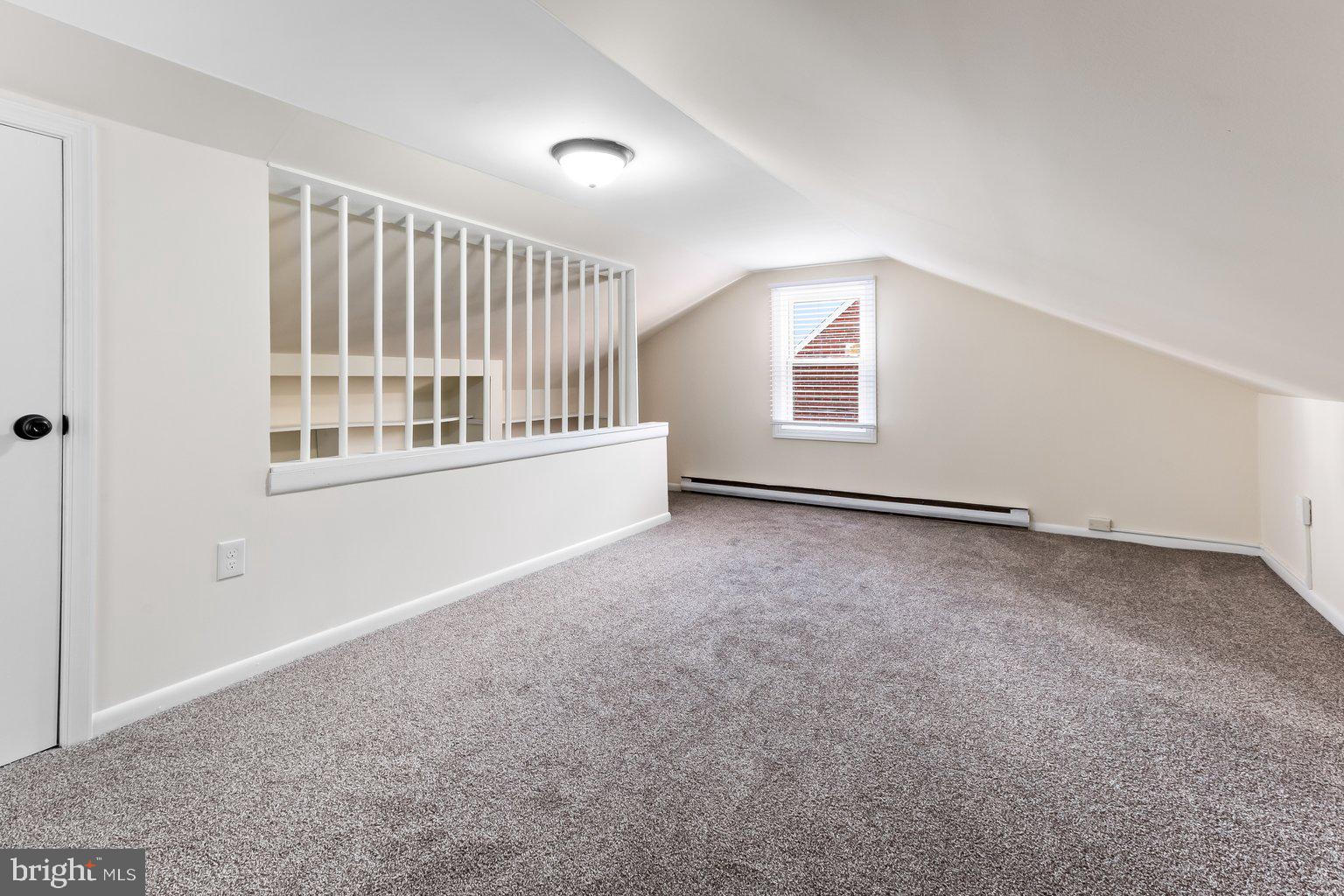 WINDSOR MILL - Residential