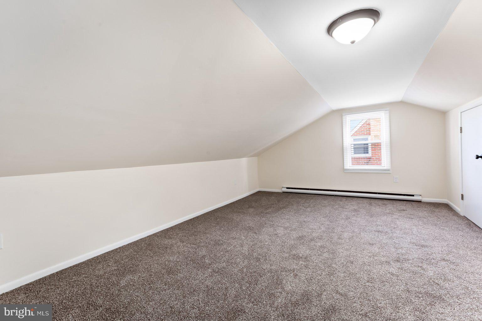 WINDSOR MILL - Residential