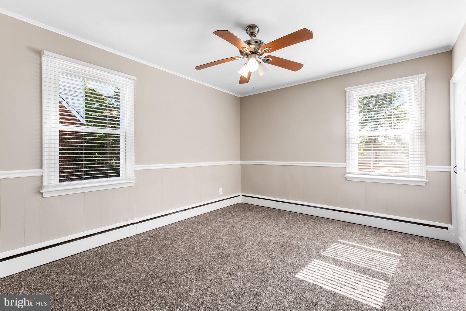 WINDSOR MILL - Residential