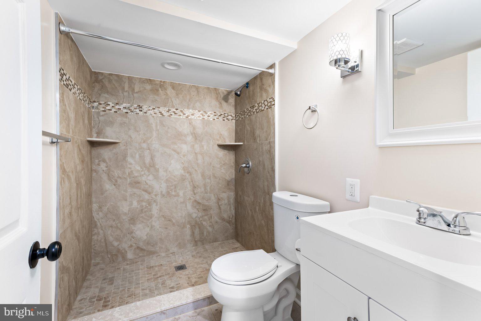 WINDSOR MILL - Residential