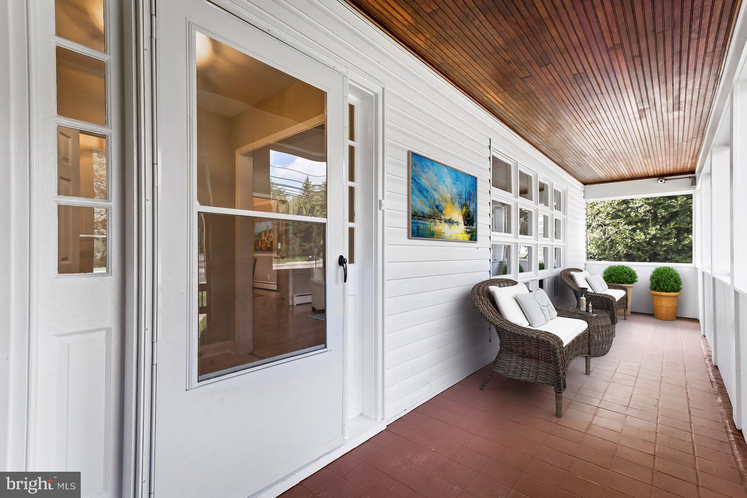 WINDSOR MILL - Residential