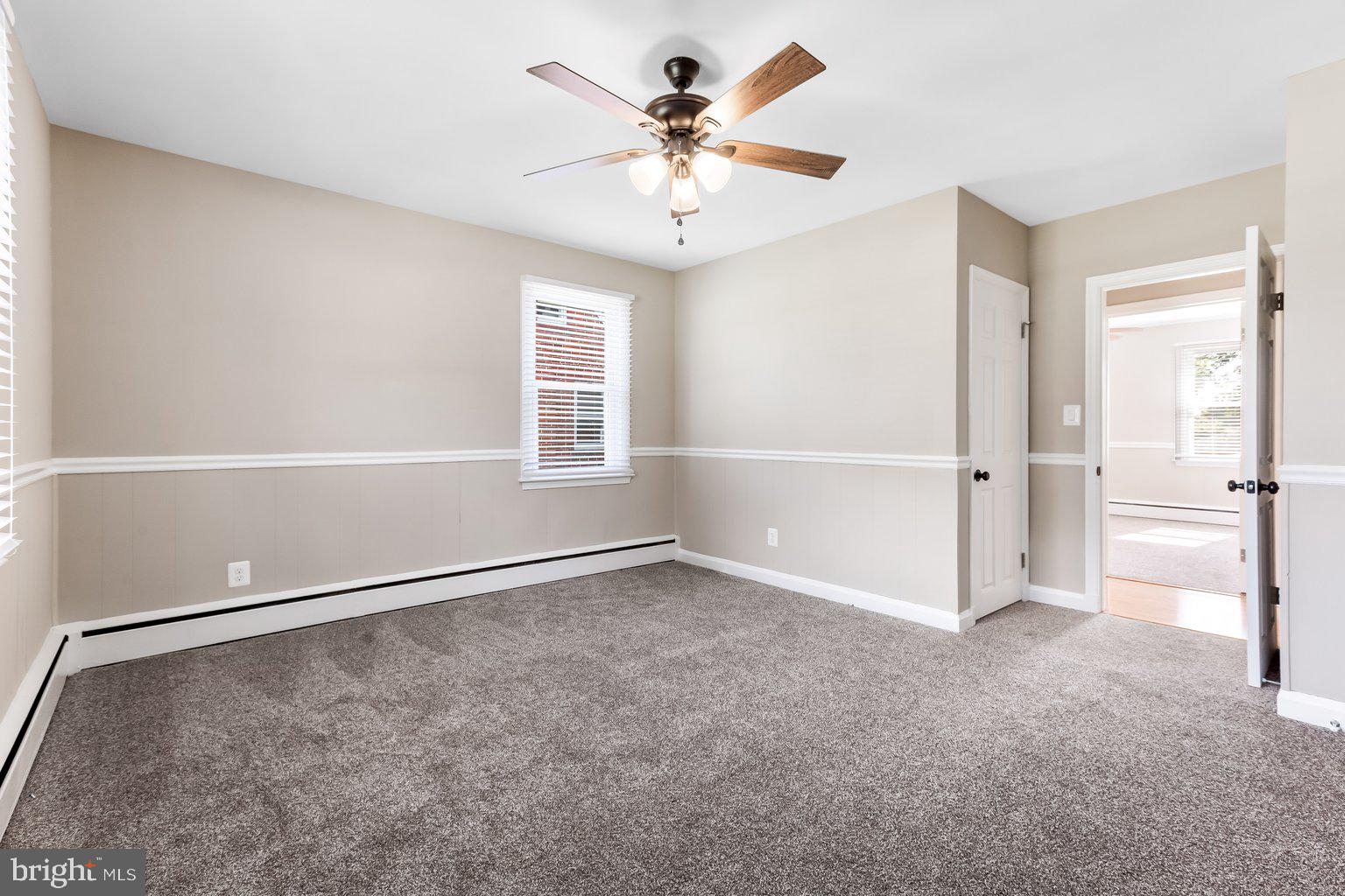 WINDSOR MILL - Residential