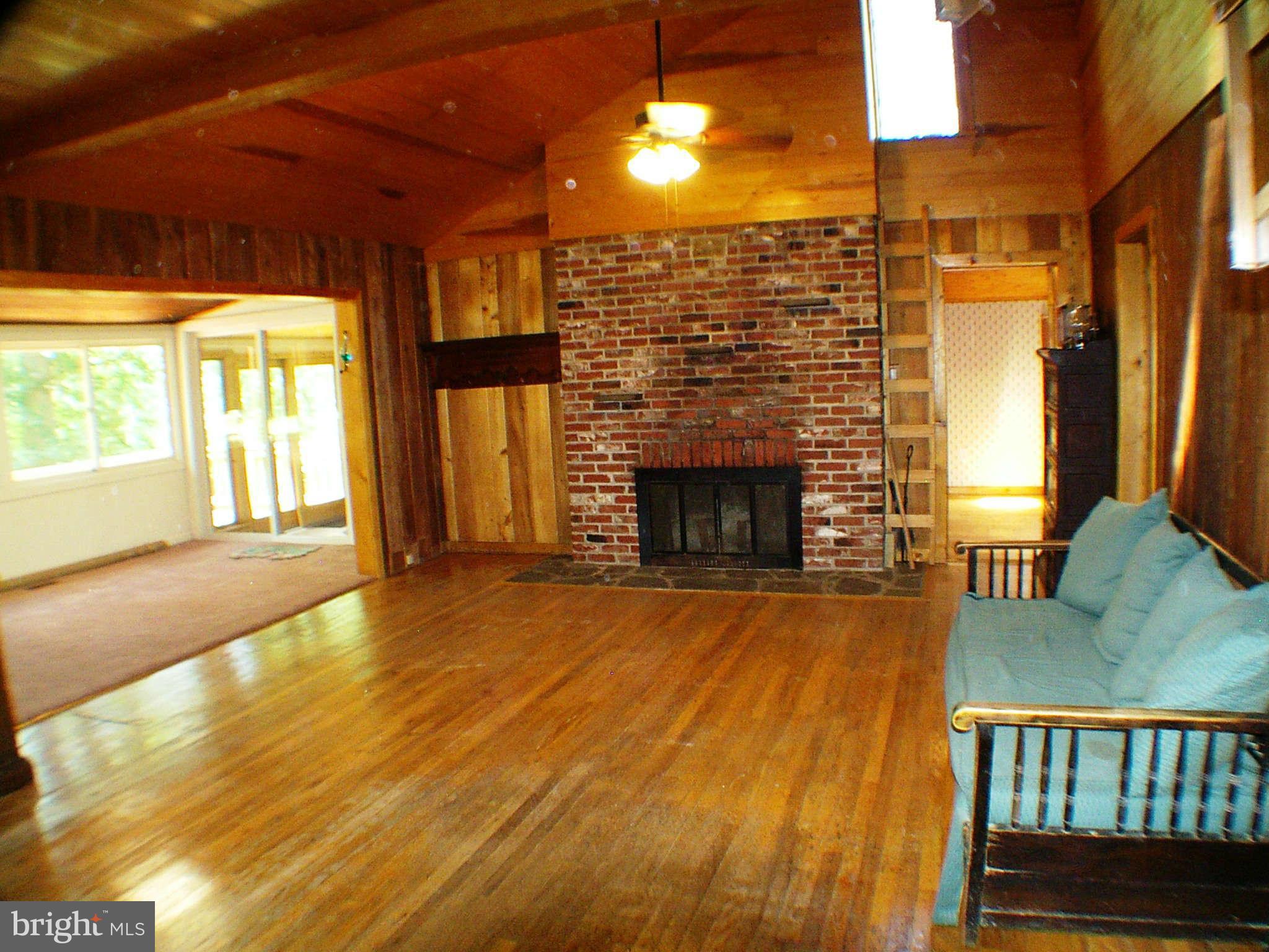 CACAPON CREEK - Residential