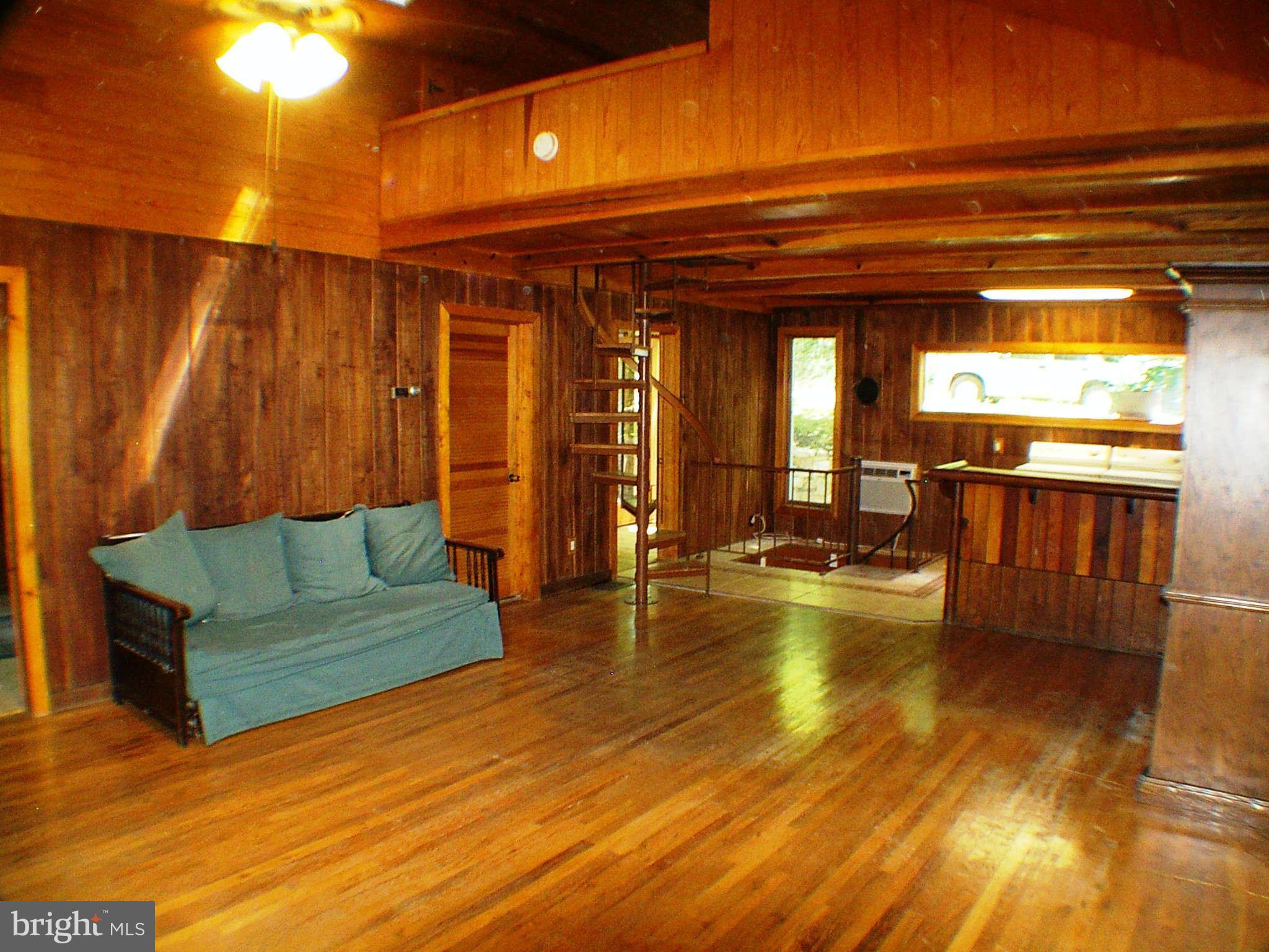 CACAPON CREEK - Residential