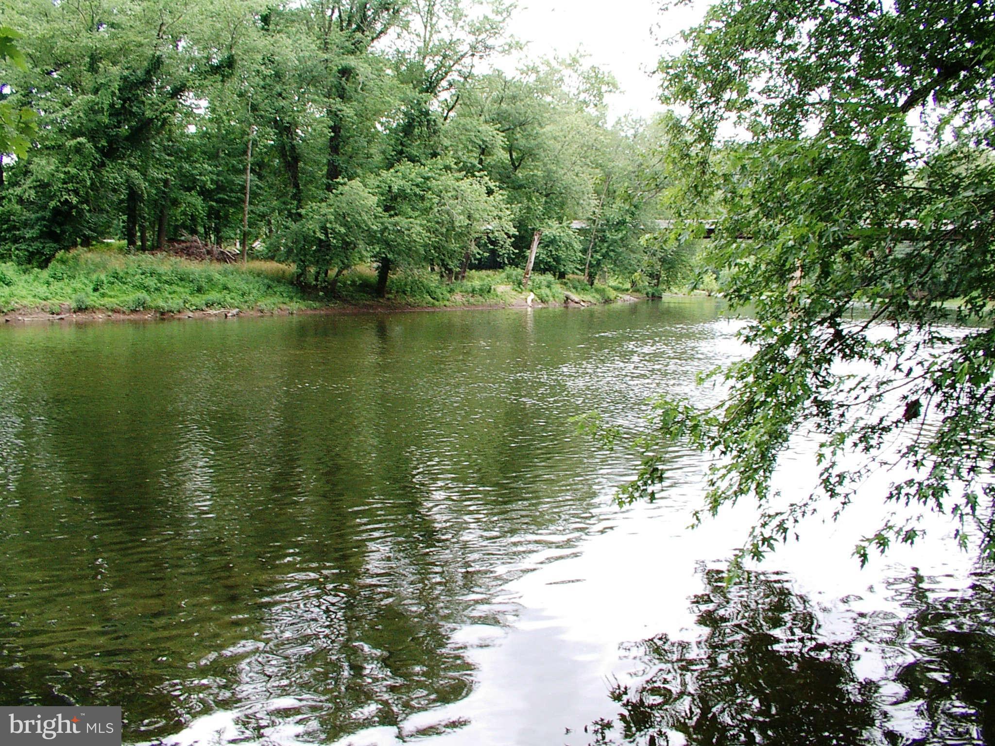 CACAPON CREEK - Residential