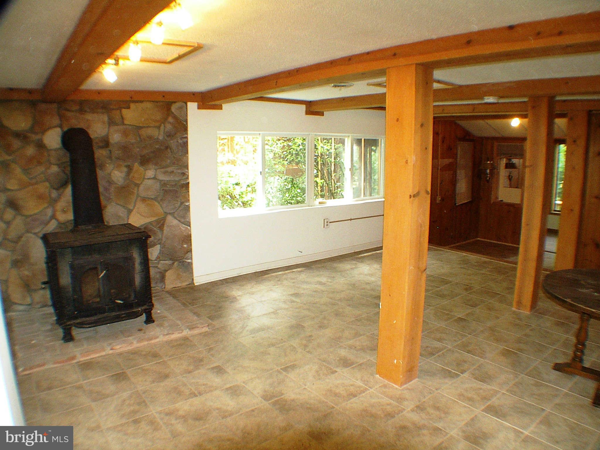 CACAPON CREEK - Residential