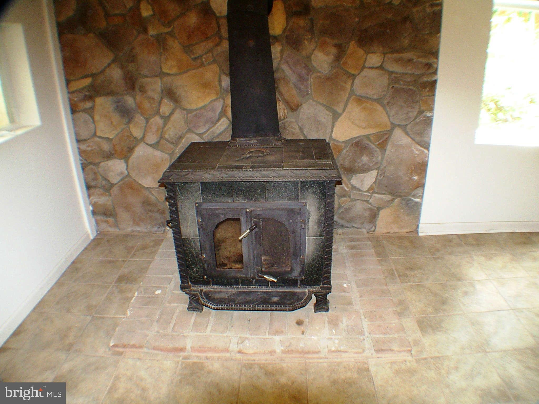 CACAPON CREEK - Residential