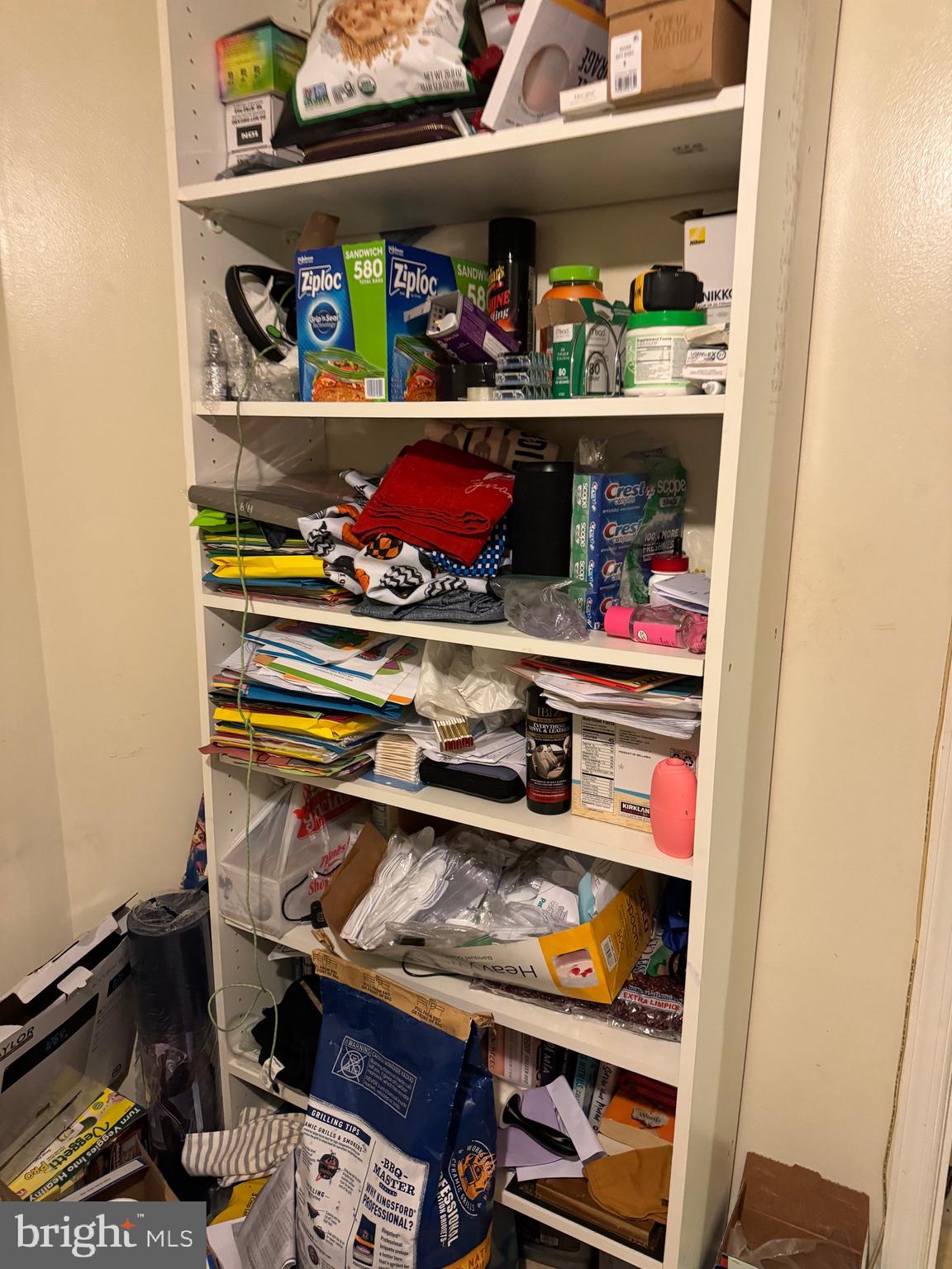 LANDOVER ESTATES - Residential