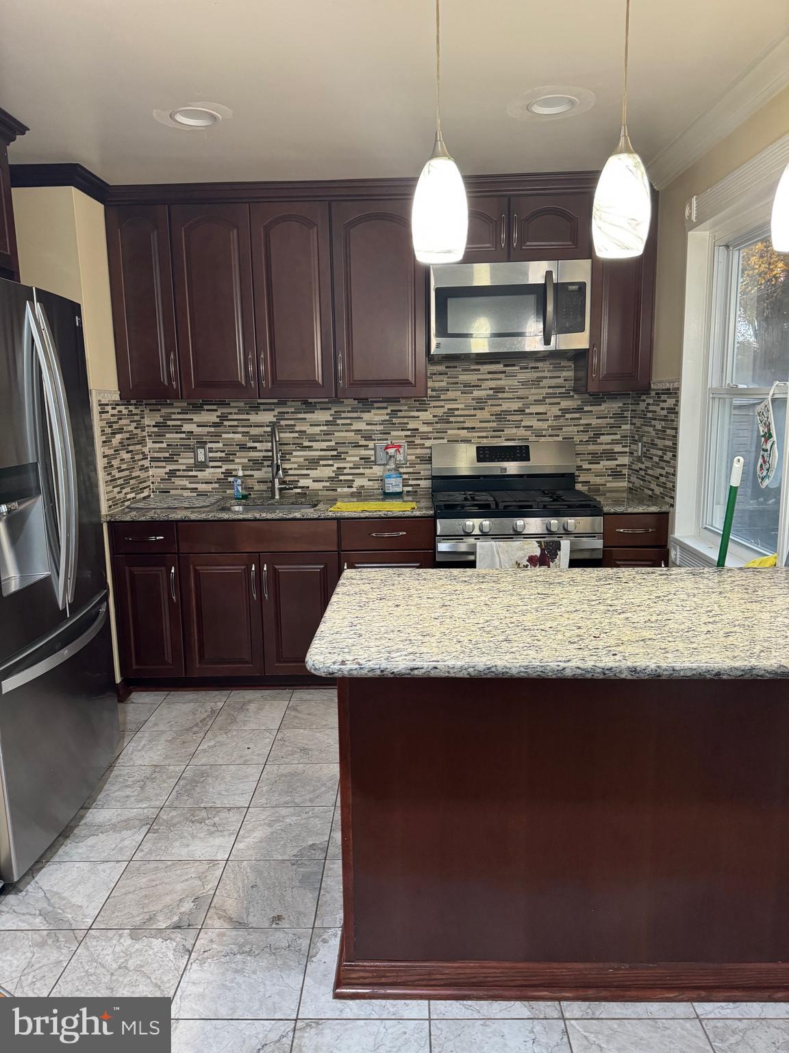 LANDOVER ESTATES - Residential