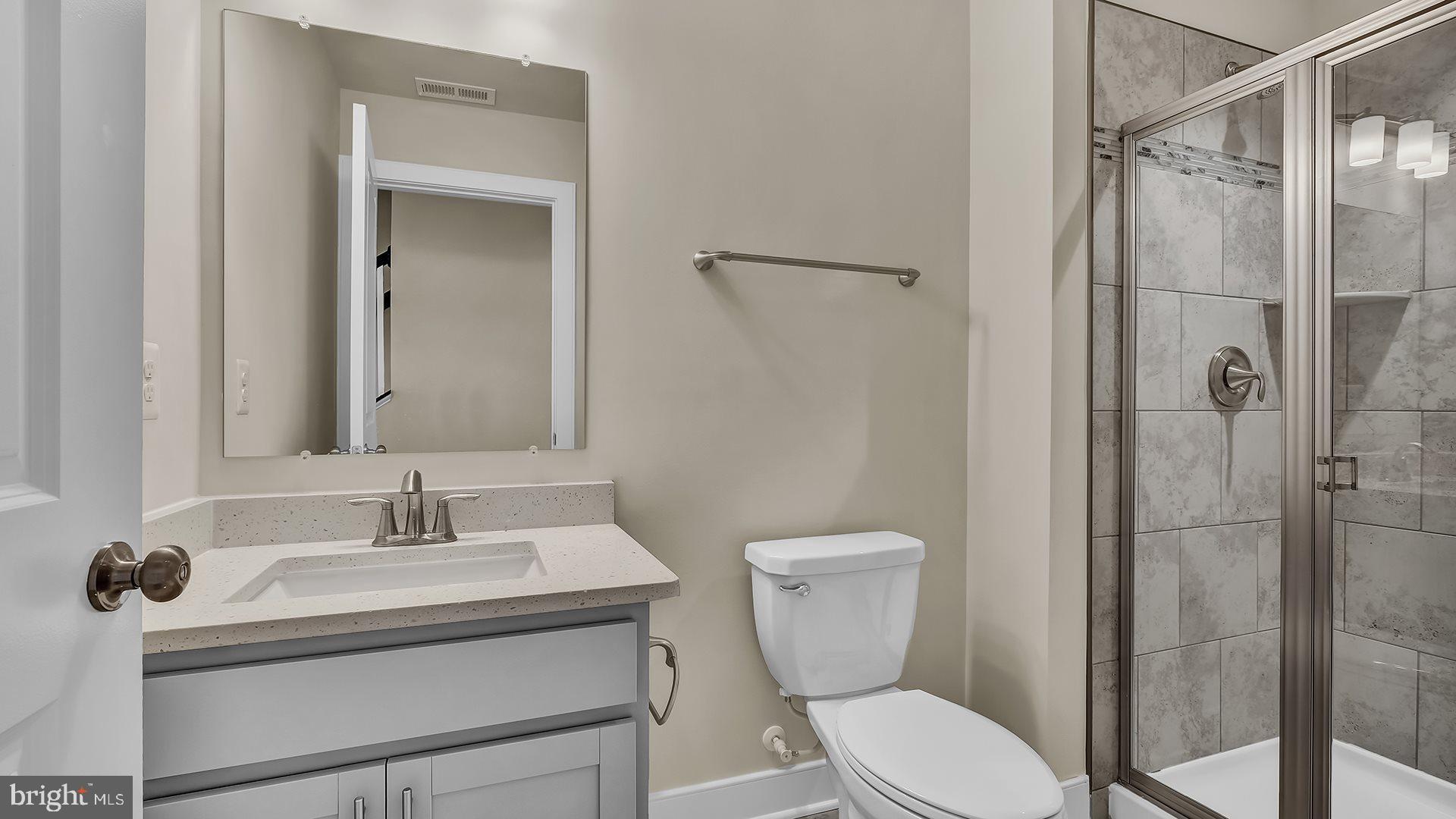 CLARKSBURG SQUARE - Residential