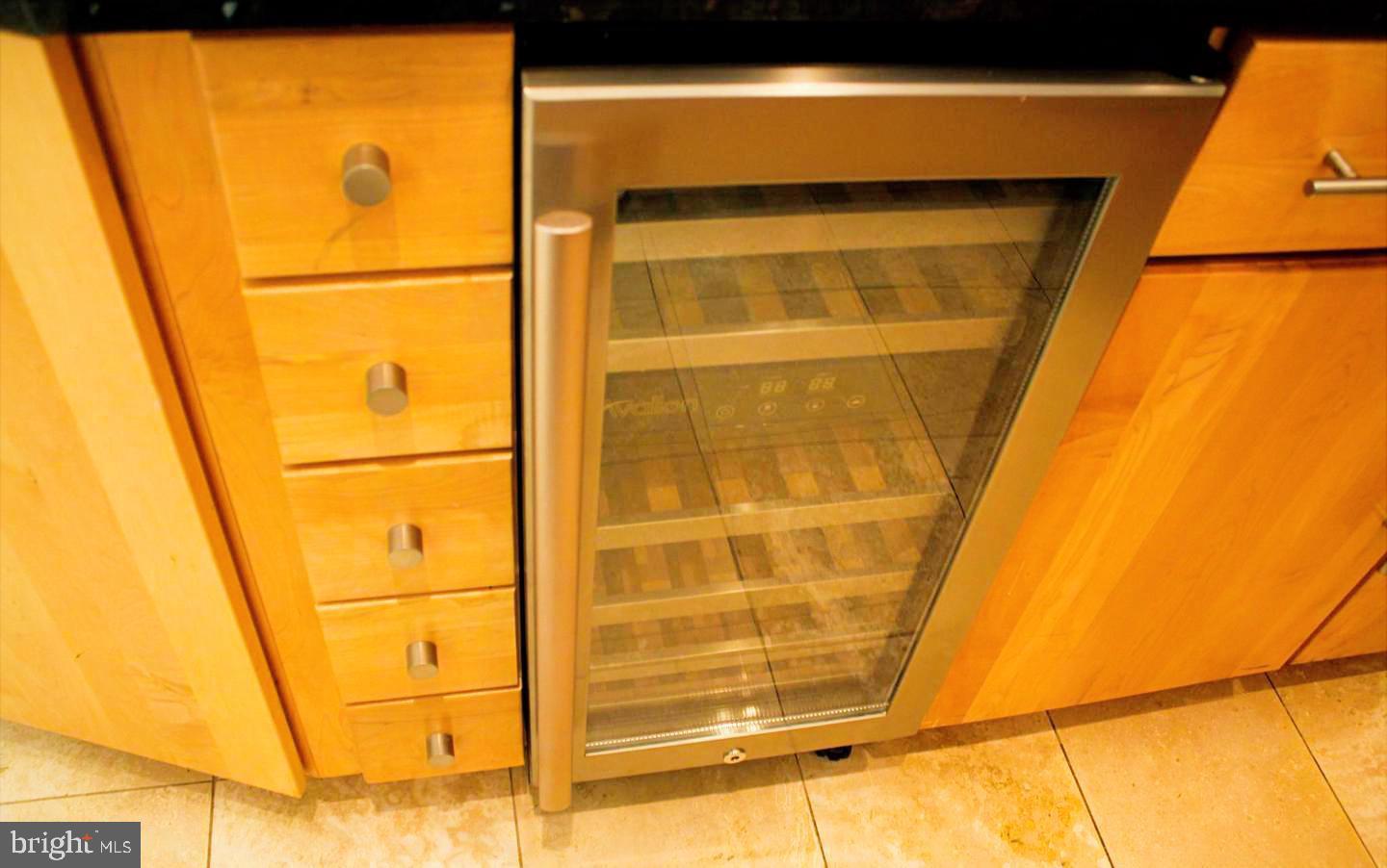 ATRIUM - Residential Lease