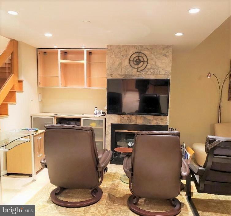 ATRIUM - Residential Lease