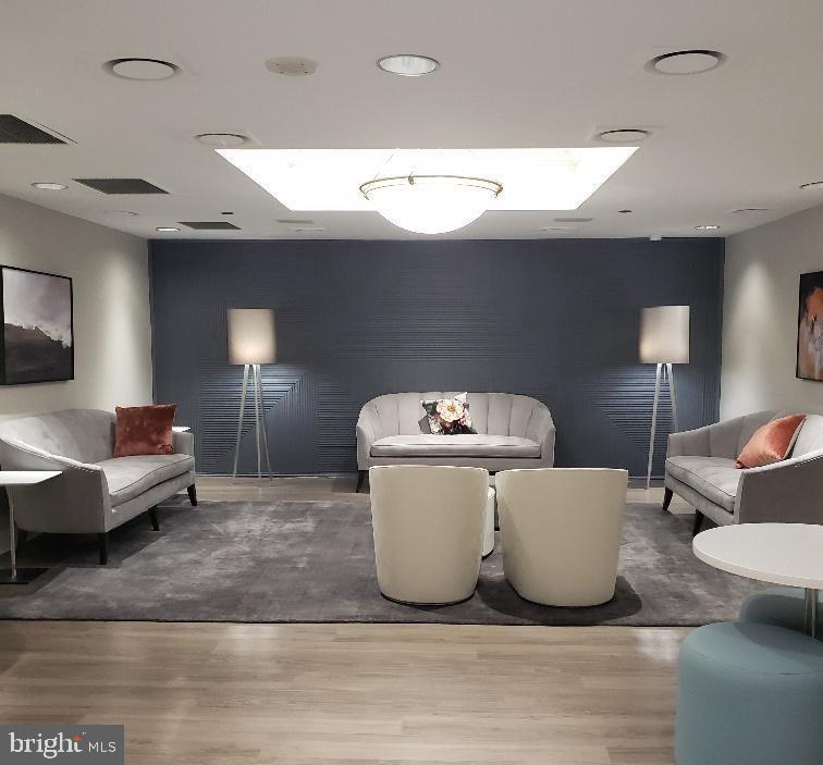 ATRIUM - Residential Lease