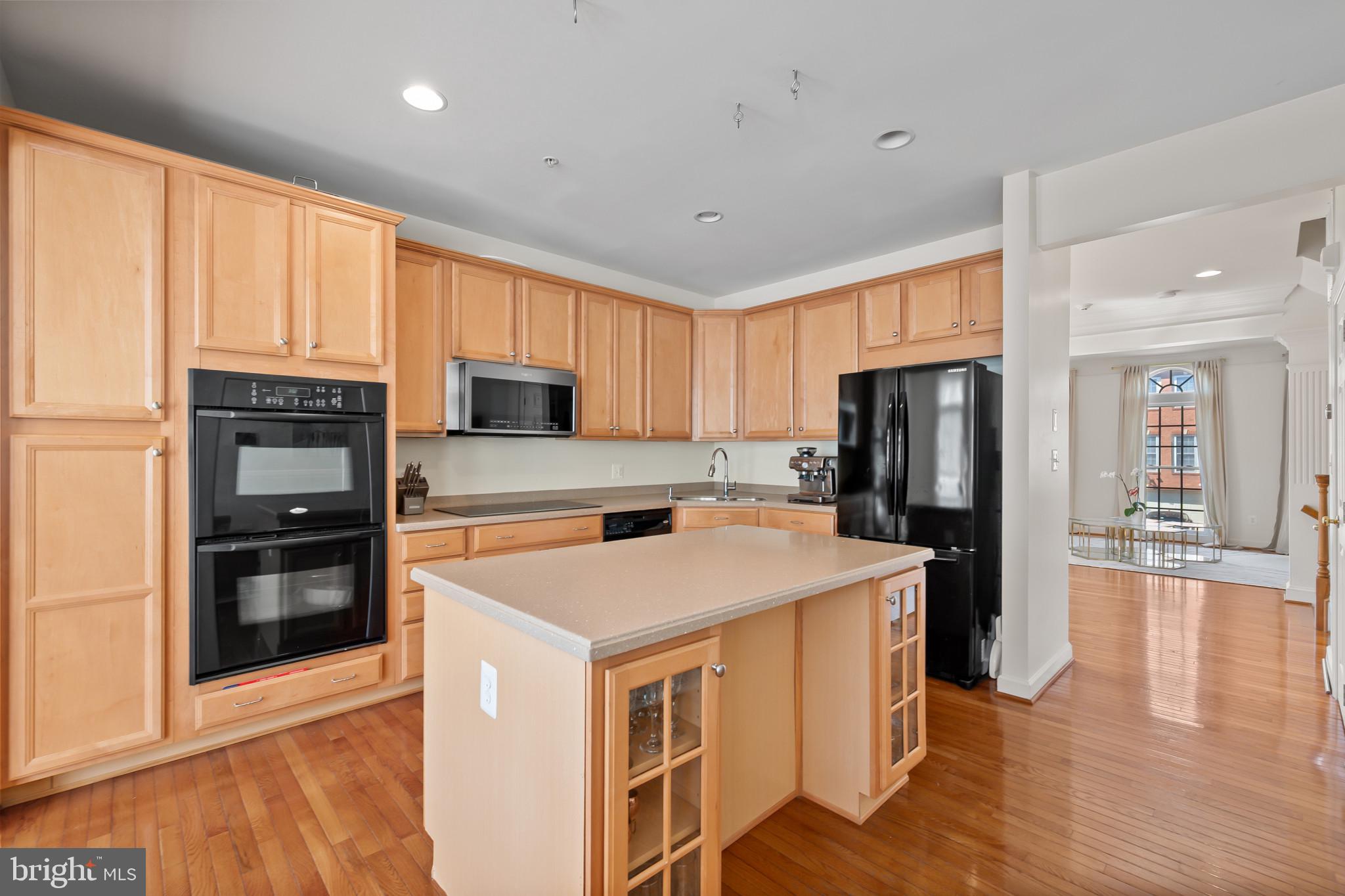 VILLAGES OF DORCHESTER - Residential Lease