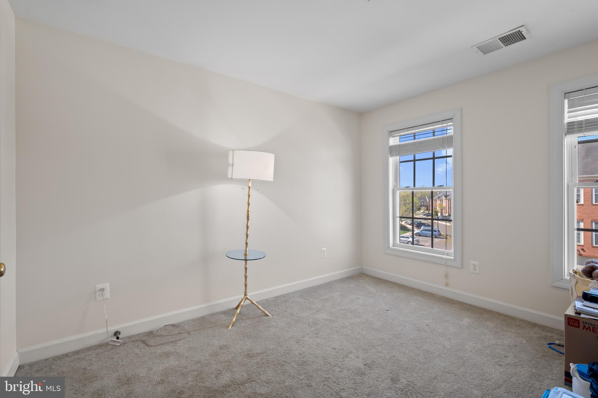 VILLAGES OF DORCHESTER - Residential Lease