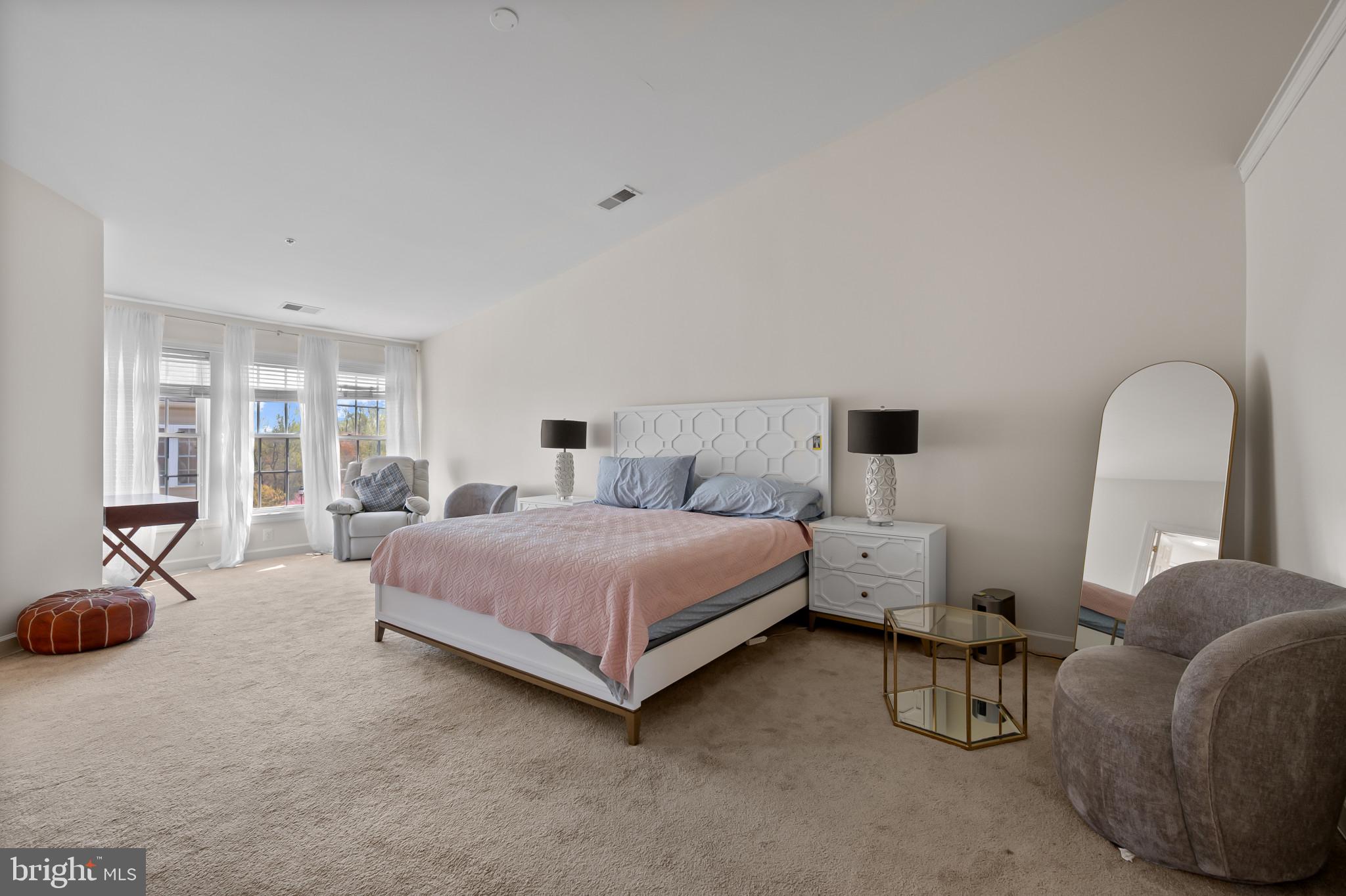 VILLAGES OF DORCHESTER - Residential Lease