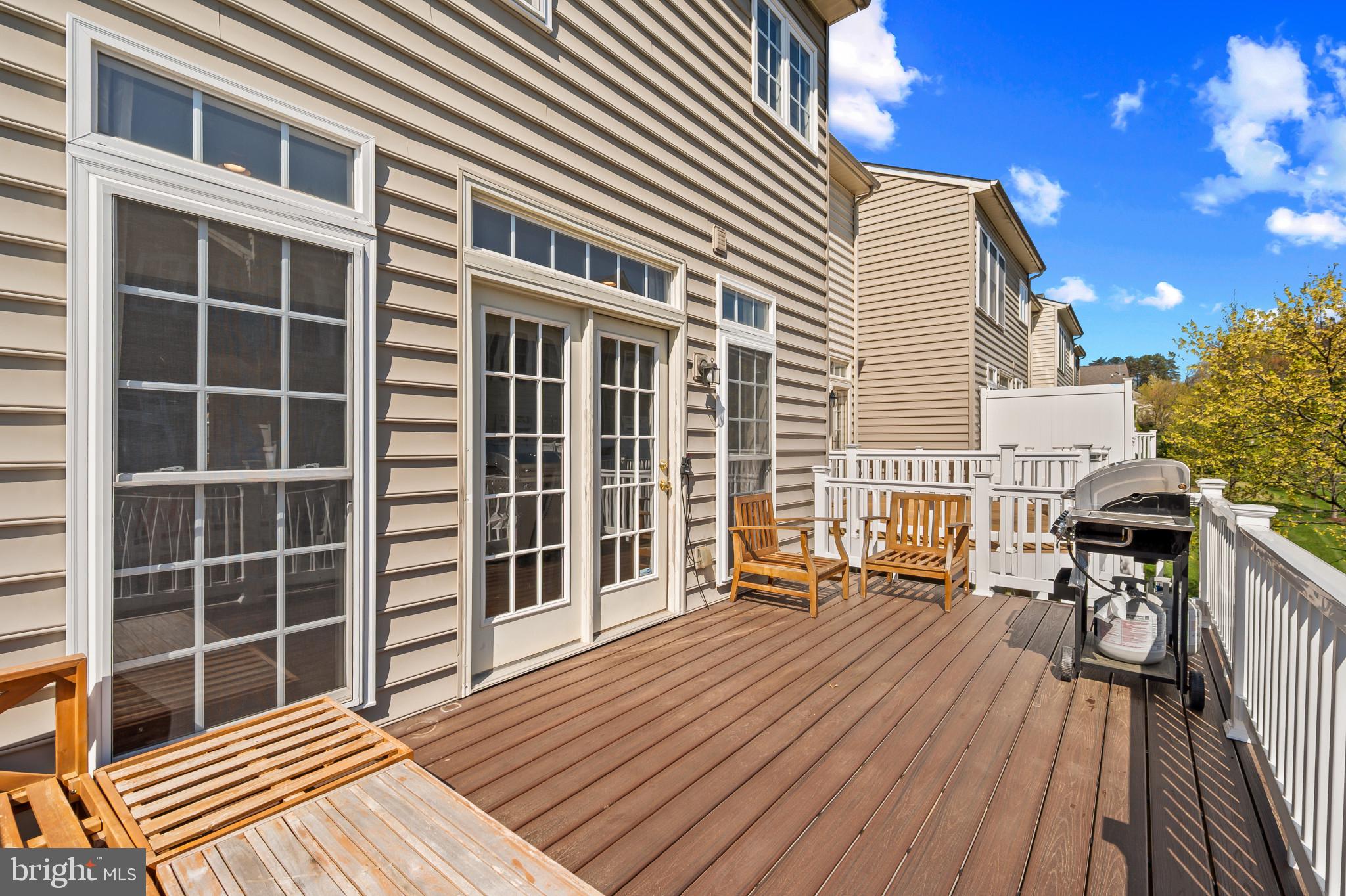 VILLAGES OF DORCHESTER - Residential Lease