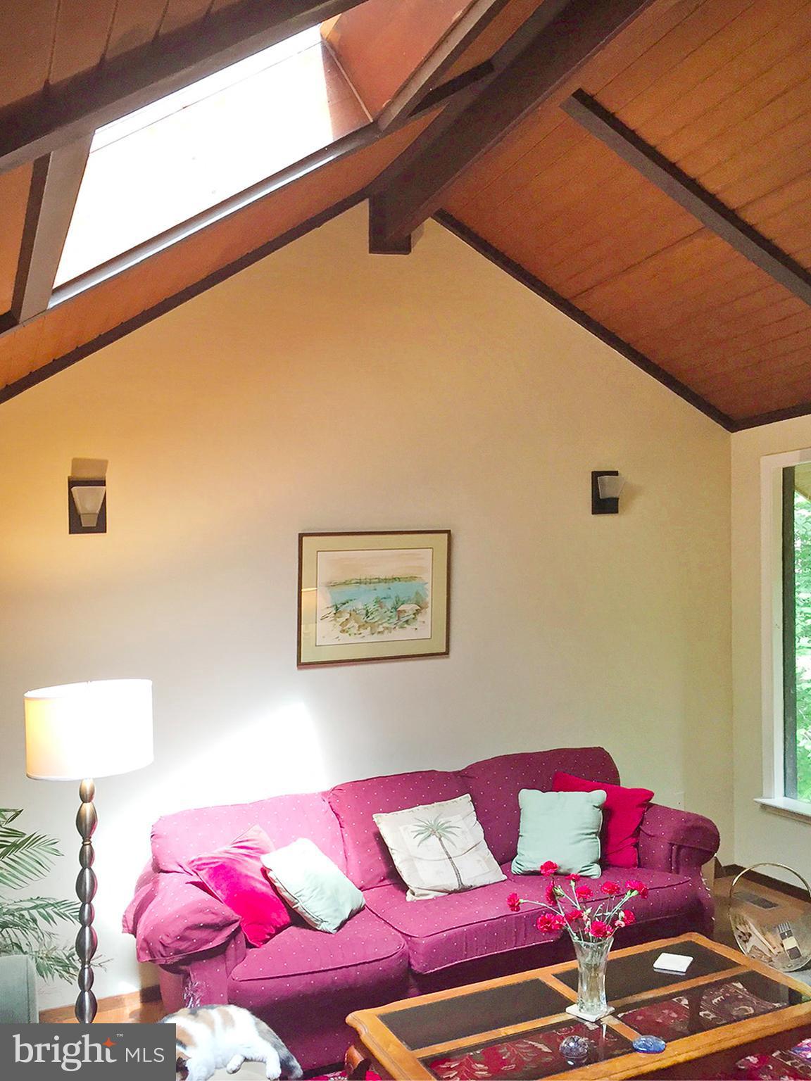 OCCOQUAN FOREST - Residential