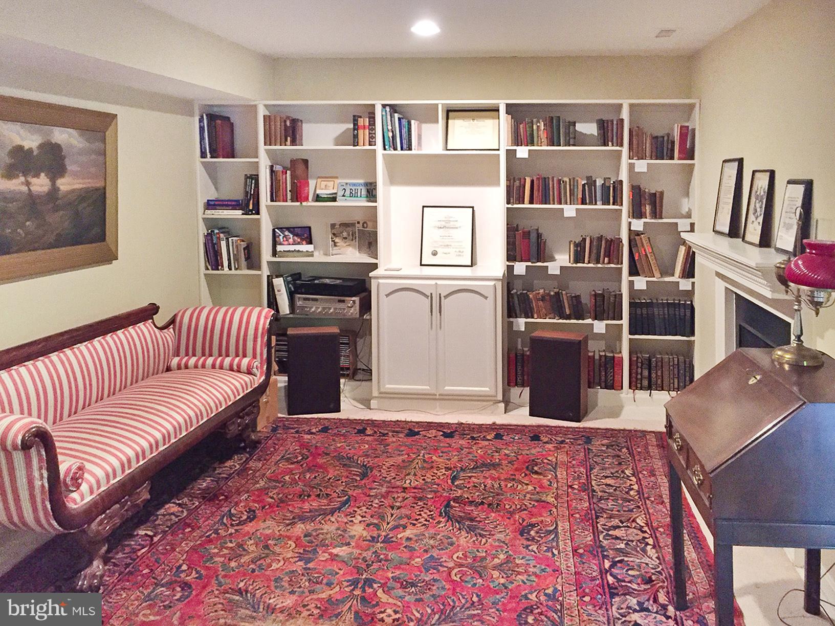 OCCOQUAN FOREST - Residential