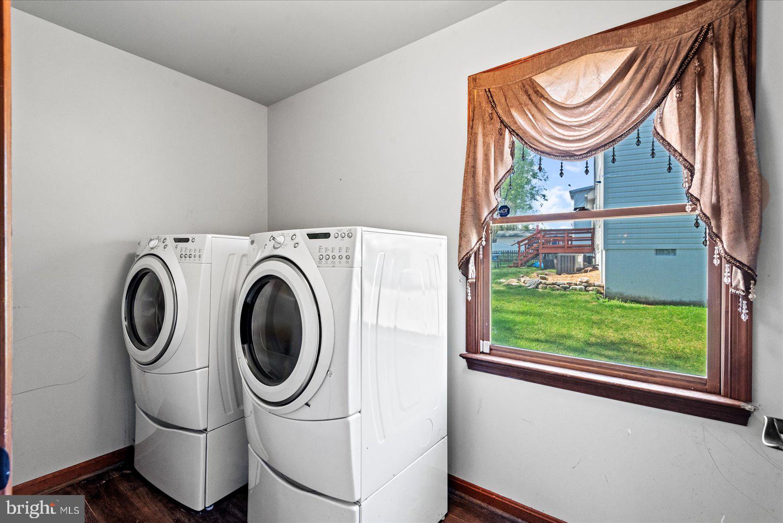 WILLOW OAKS - Residential