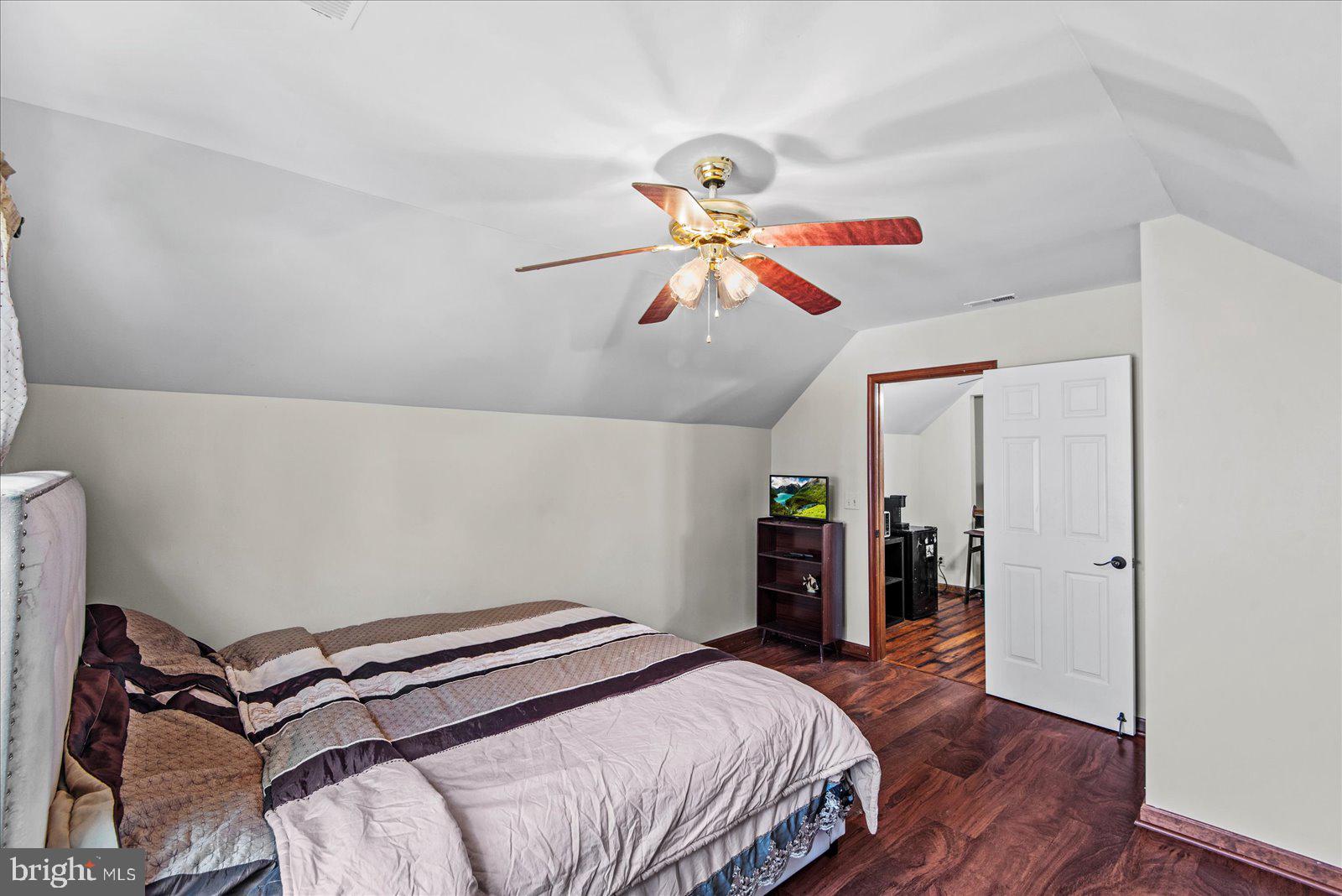 WILLOW OAKS - Residential