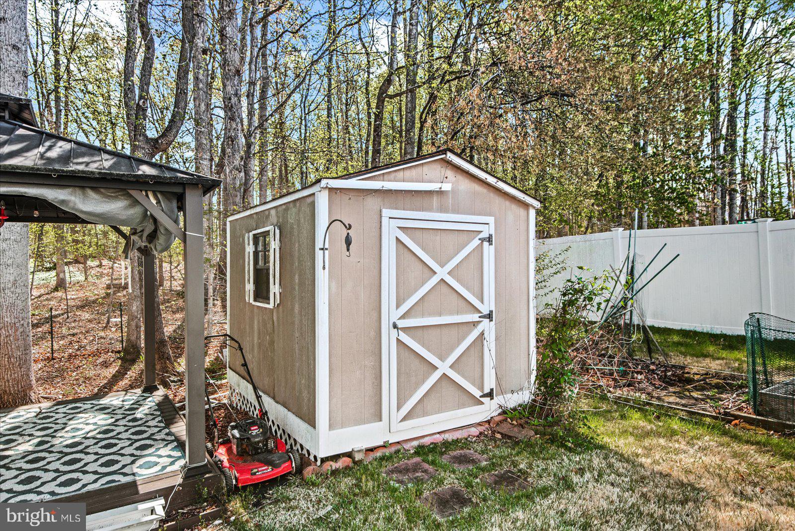 WILLOW OAKS - Residential