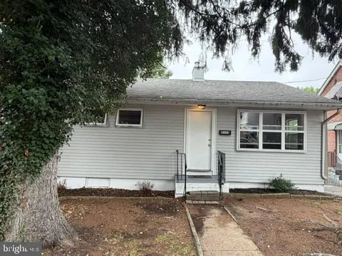 MLS: DENC2089346