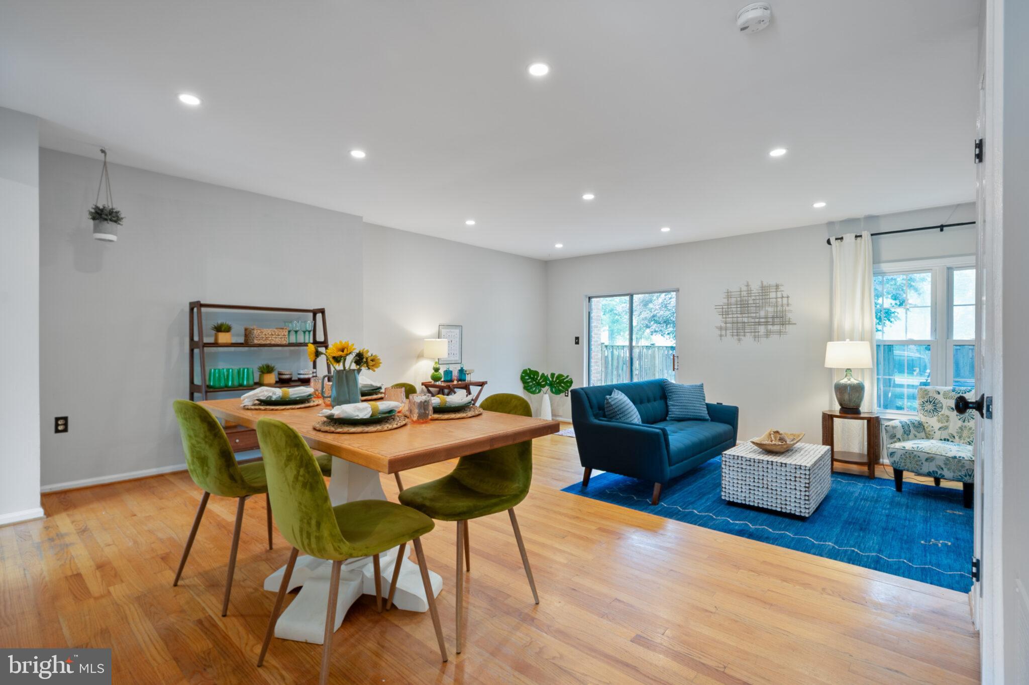 HUNTINGTON AT MT VERNON - Residential