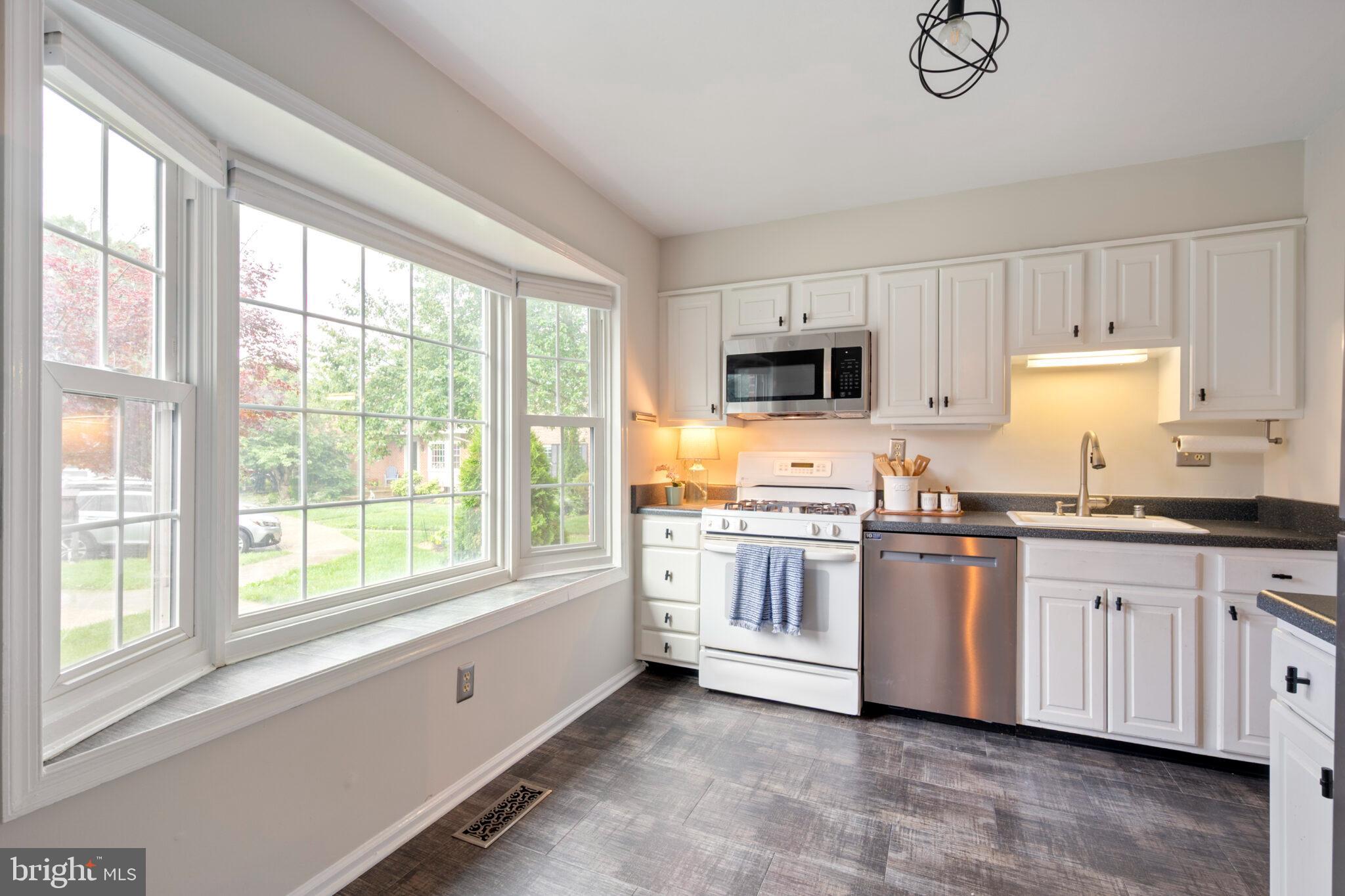 HUNTINGTON AT MT VERNON - Residential