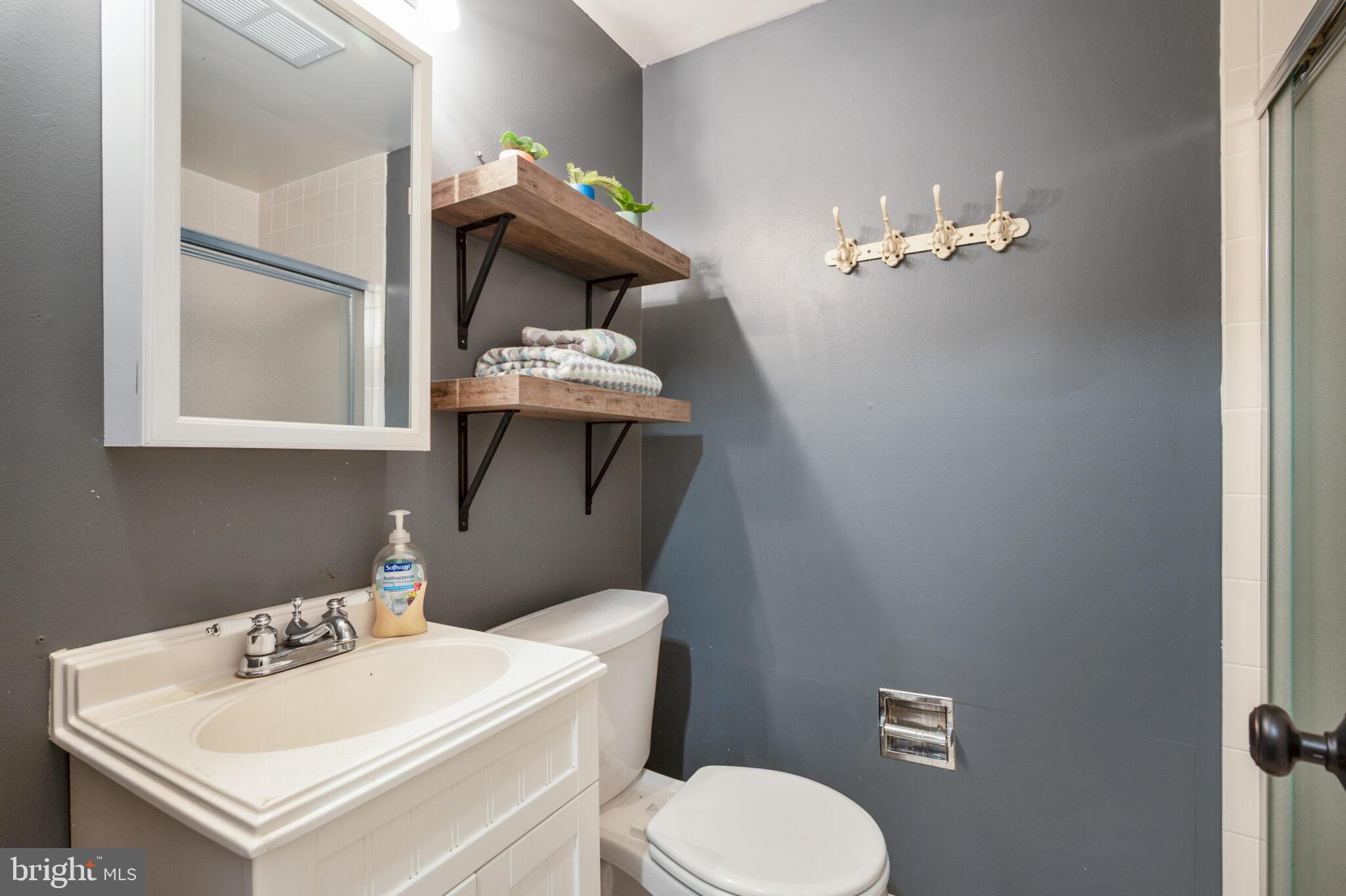 HUNTINGTON AT MT VERNON - Residential