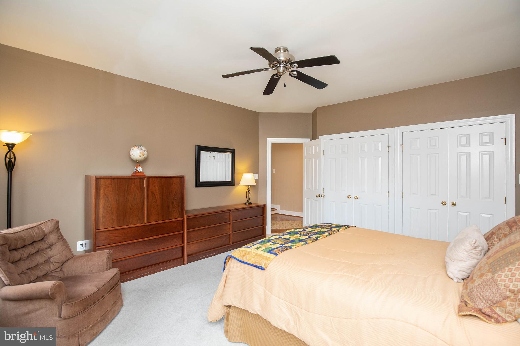 ENGLISH HILLS - Residential