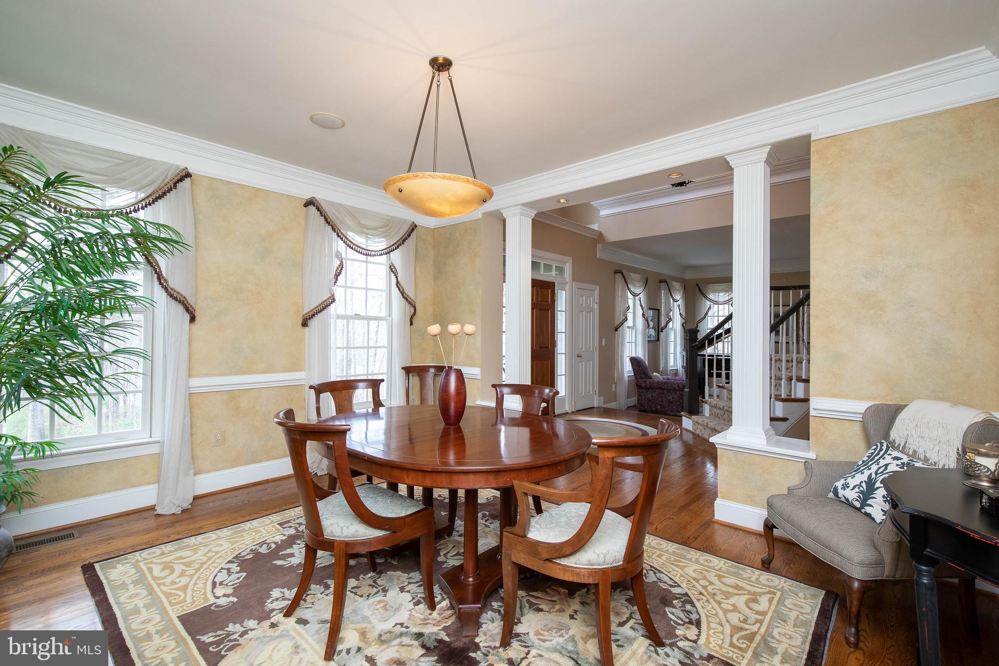 ENGLISH HILLS - Residential