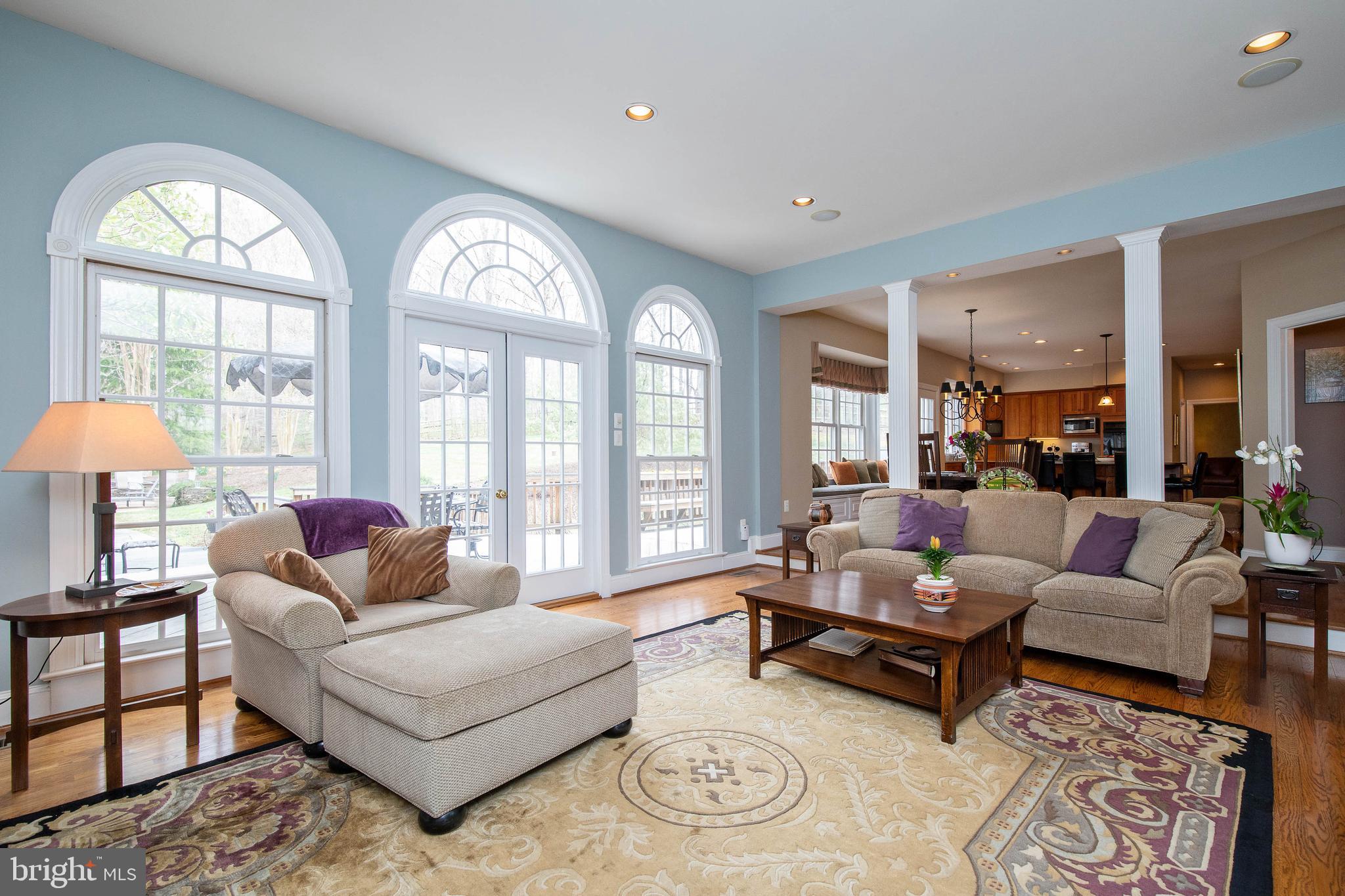 ENGLISH HILLS - Residential