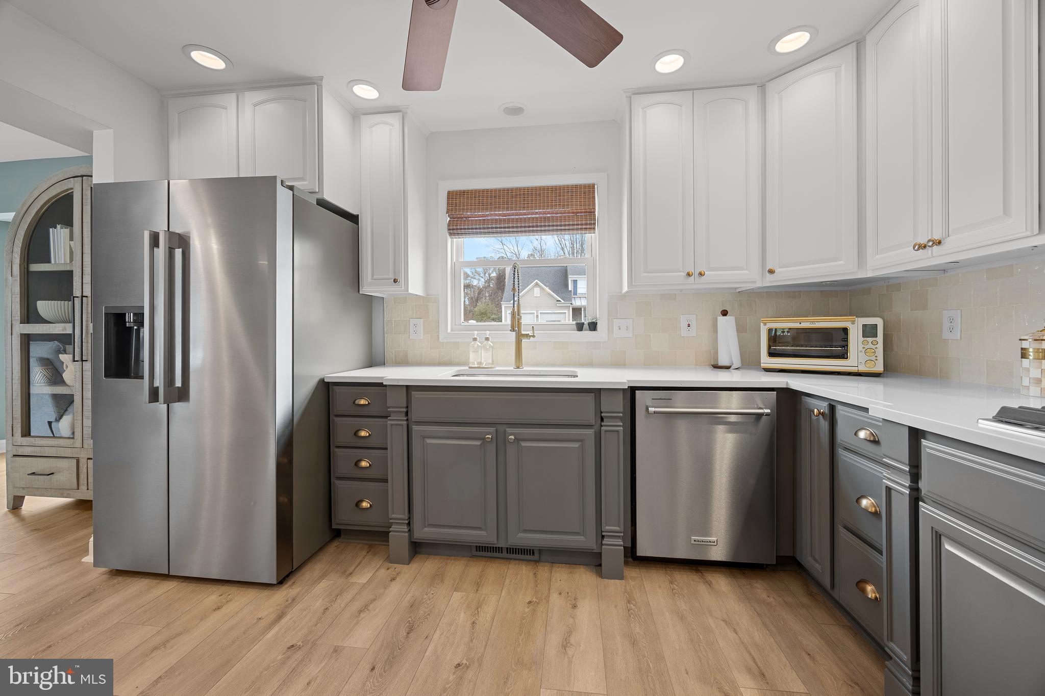 CHESTNUT TURN - Residential