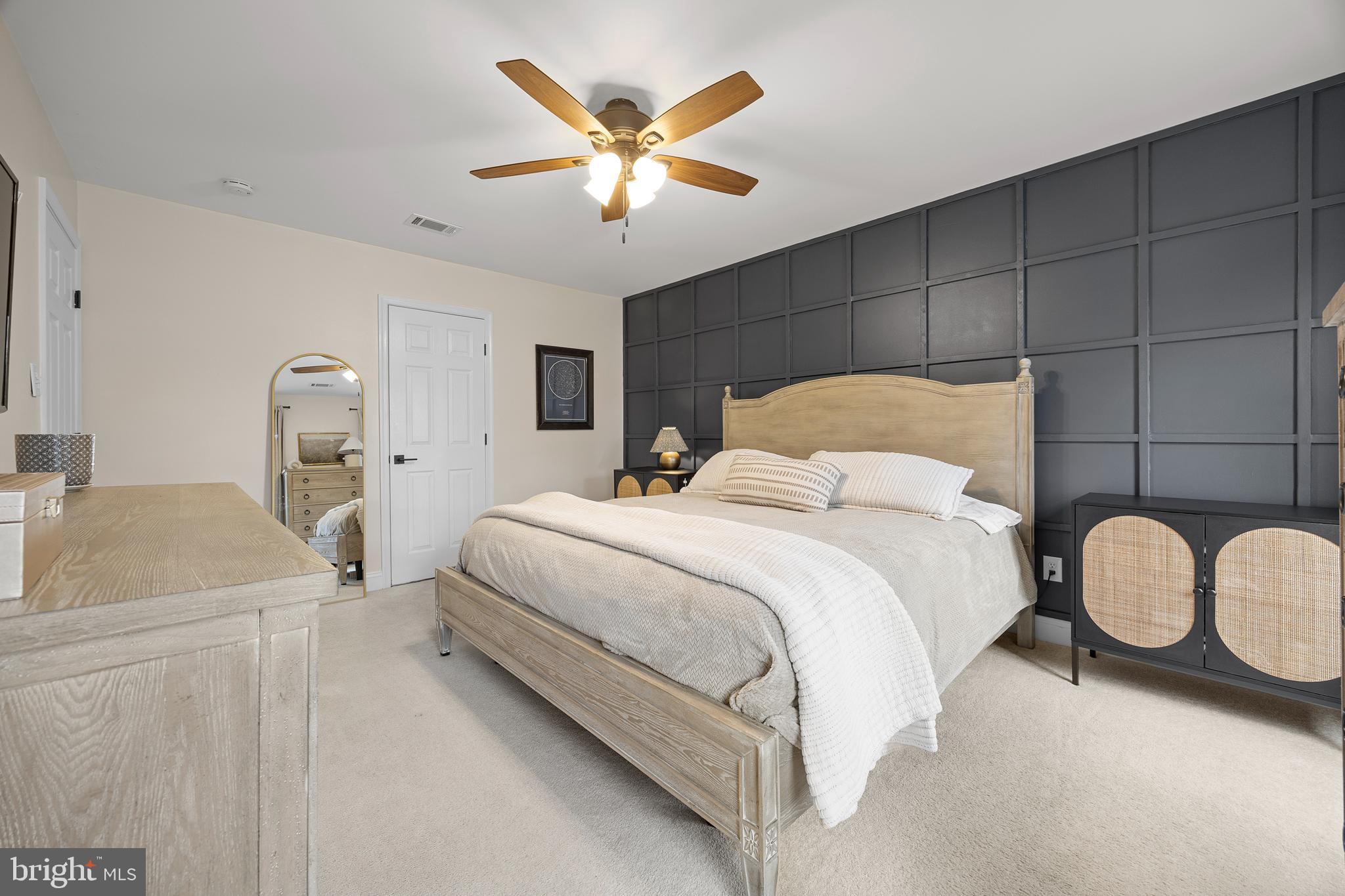 CHESTNUT TURN - Residential