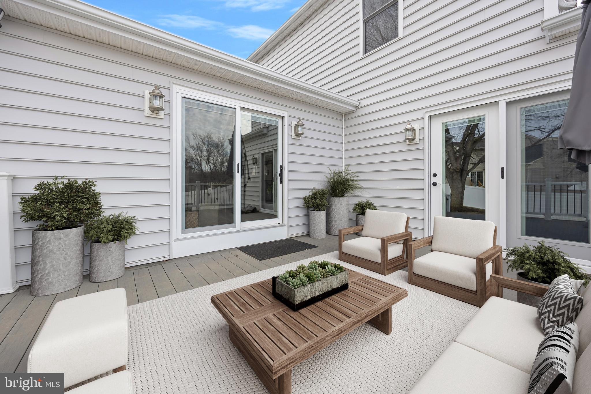 CHESTNUT TURN - Residential