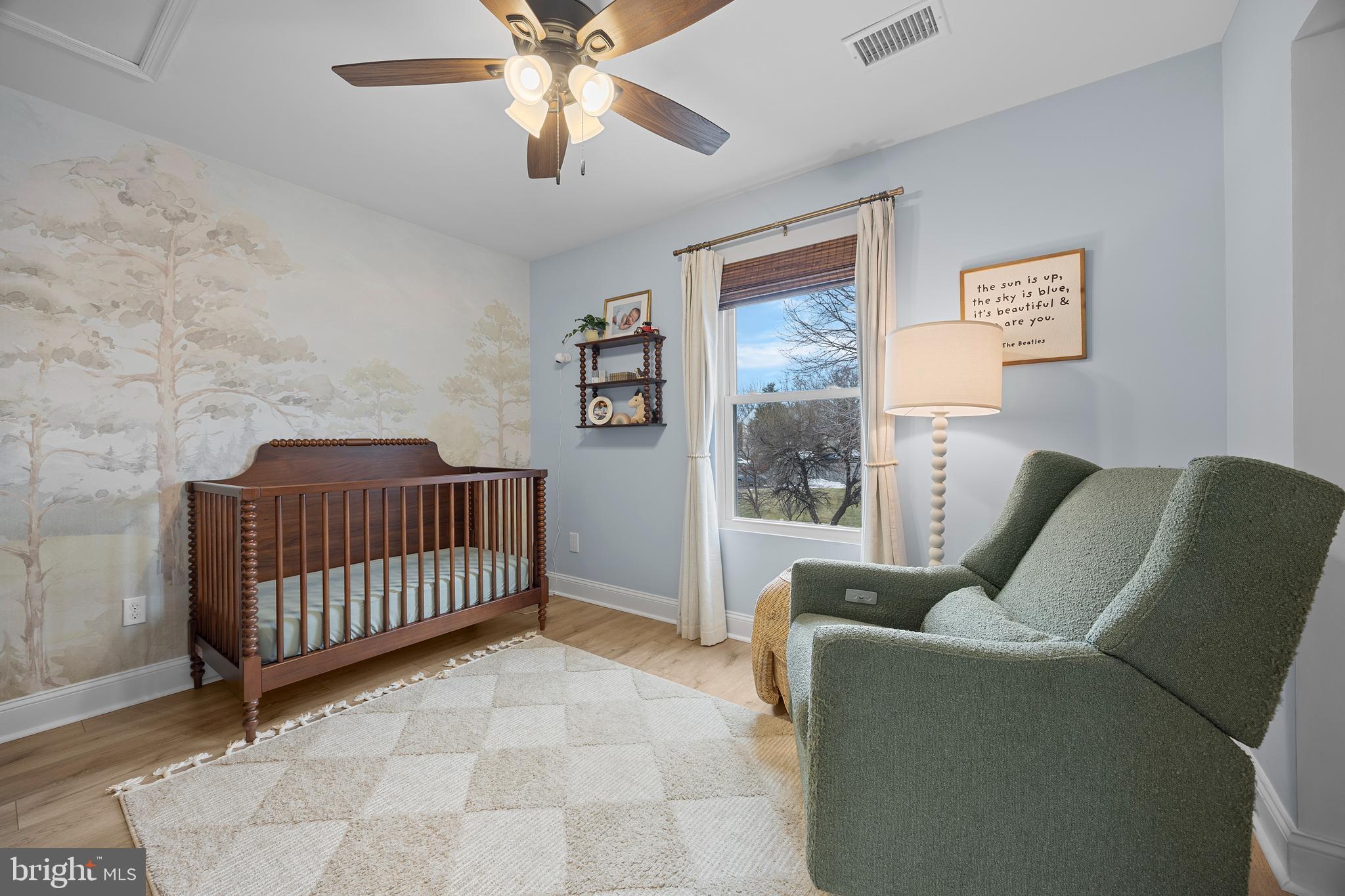 CHESTNUT TURN - Residential